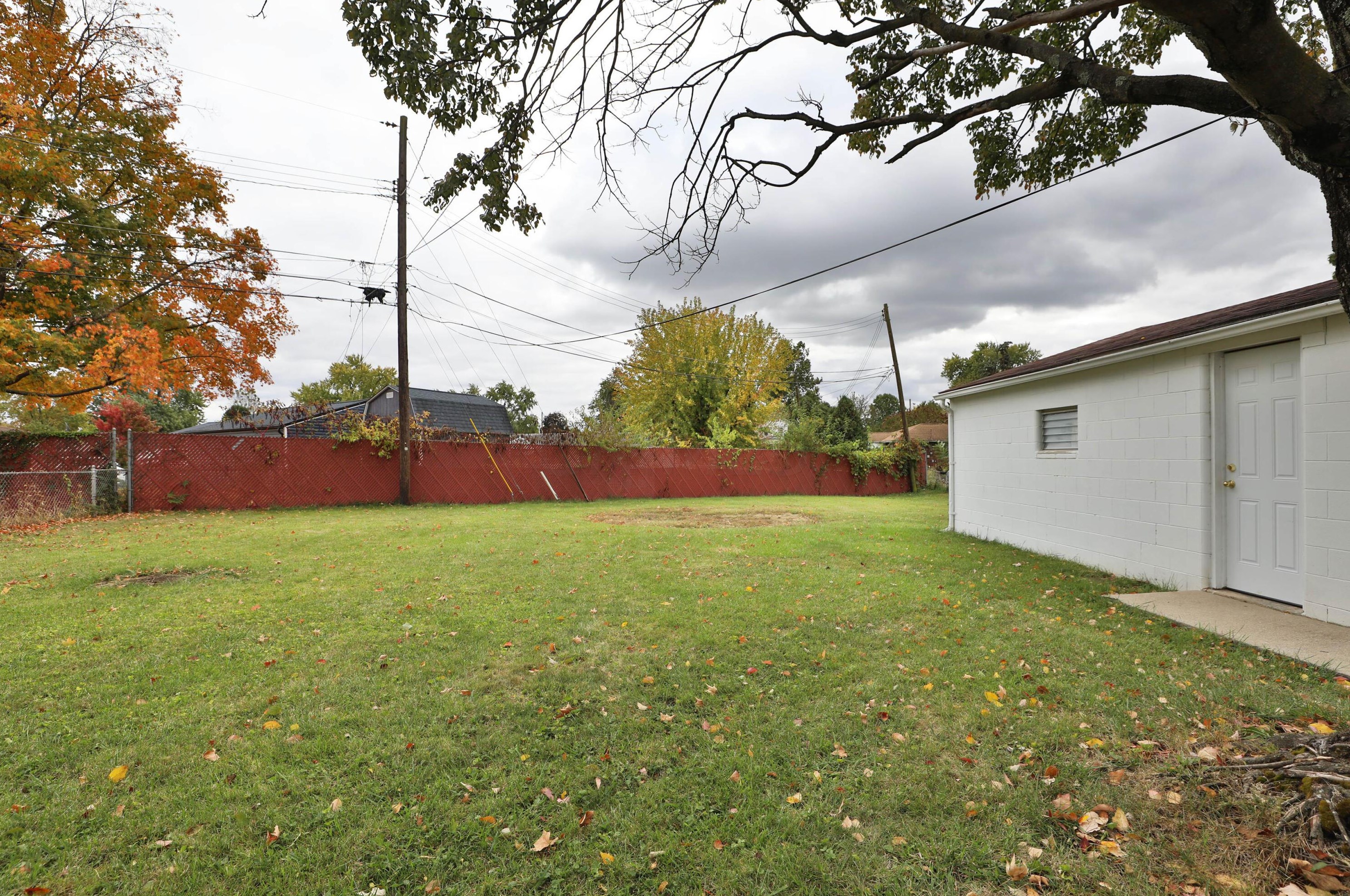 127 Cullman Rd, Columbus OH  43207-3020 exterior