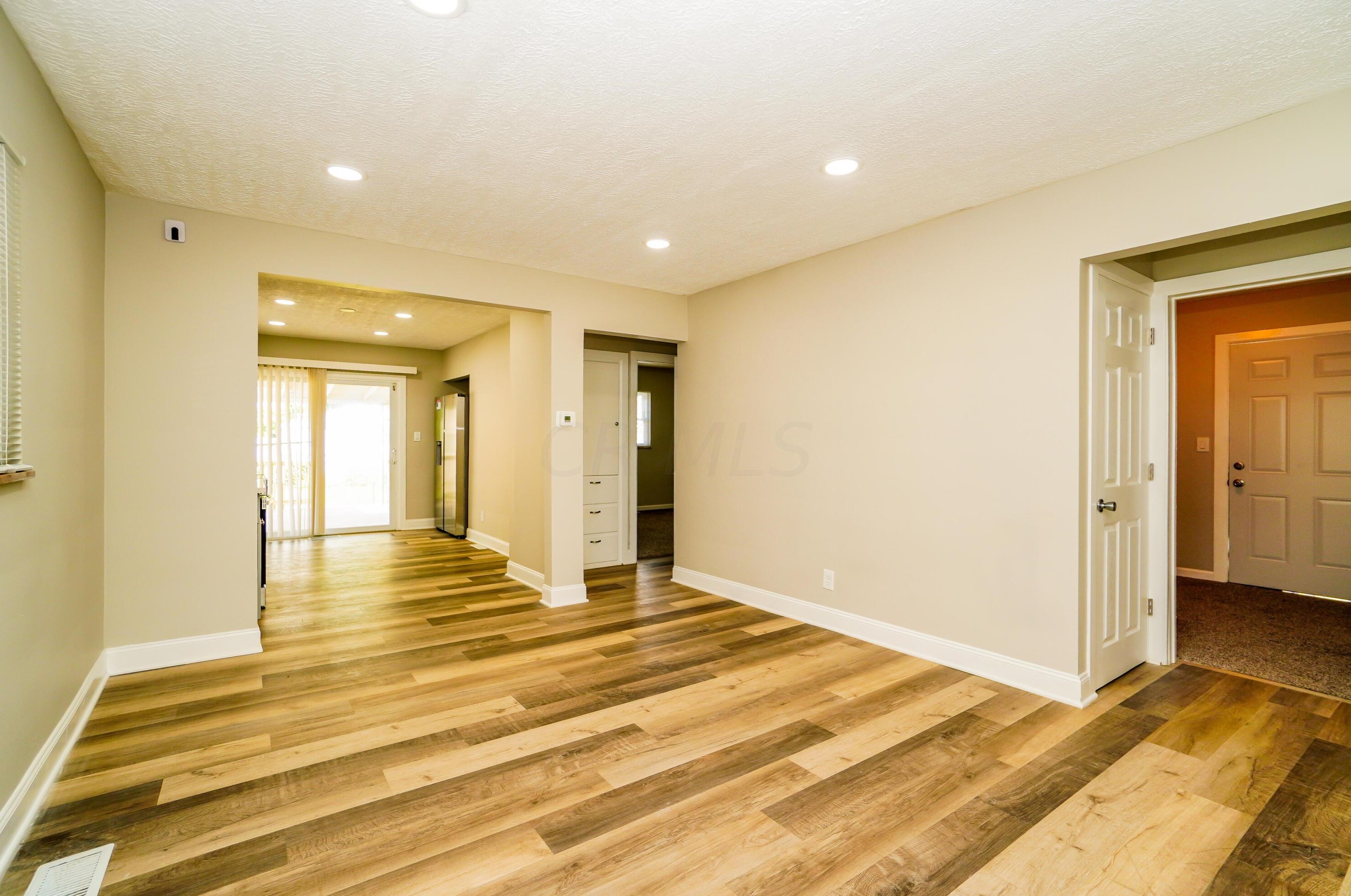 2830 Pontiac St, Columbus OH  43211-4100 exterior