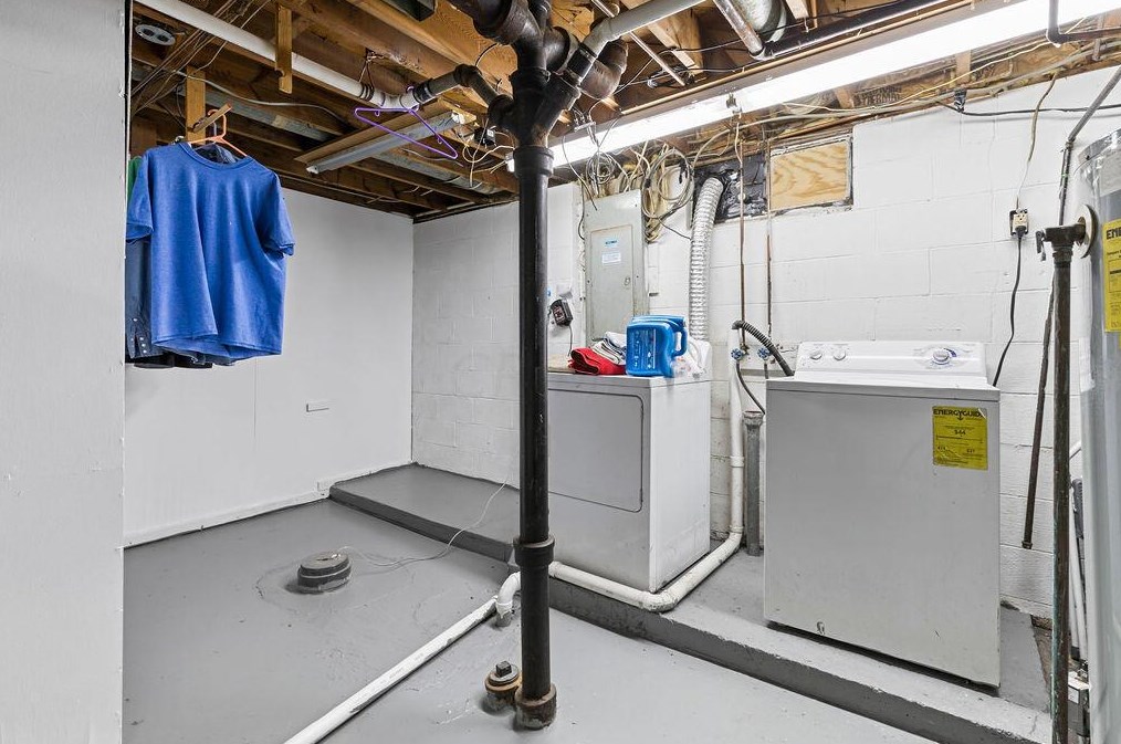 3885 Conway Dr, Columbus OH 43227-3324 exterior