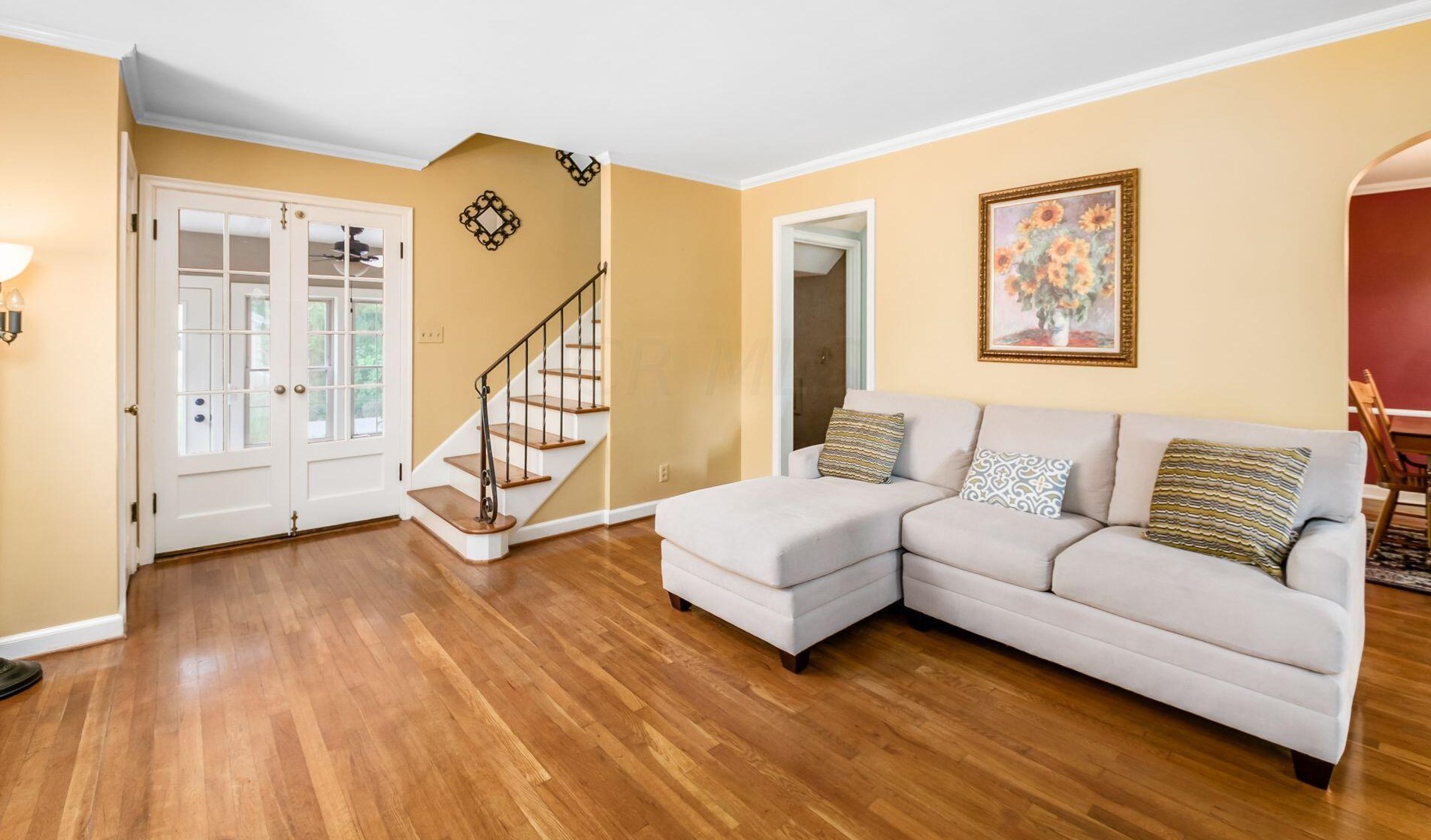 105 Henderson Rd, Columbus OH 43214-2404 exterior