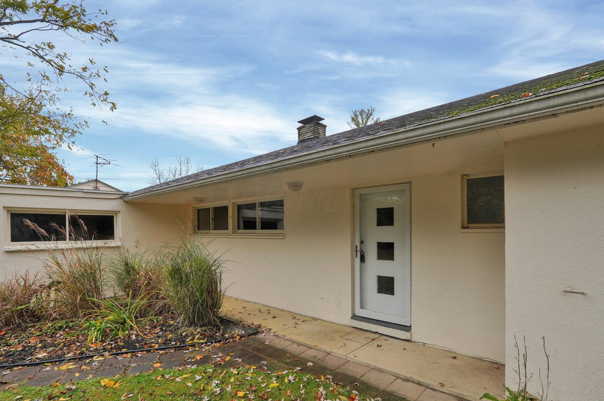283 Granview Rd, Granville, OH 43023-1247
