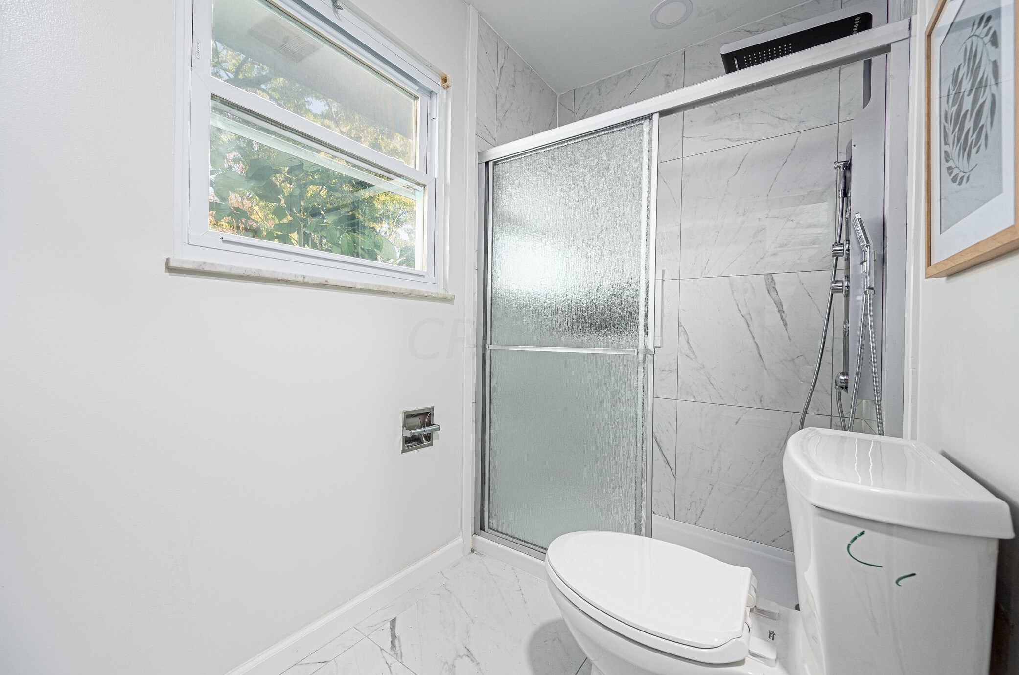 4824 Valley Forge Dr, Columbus OH  43229-6452 exterior