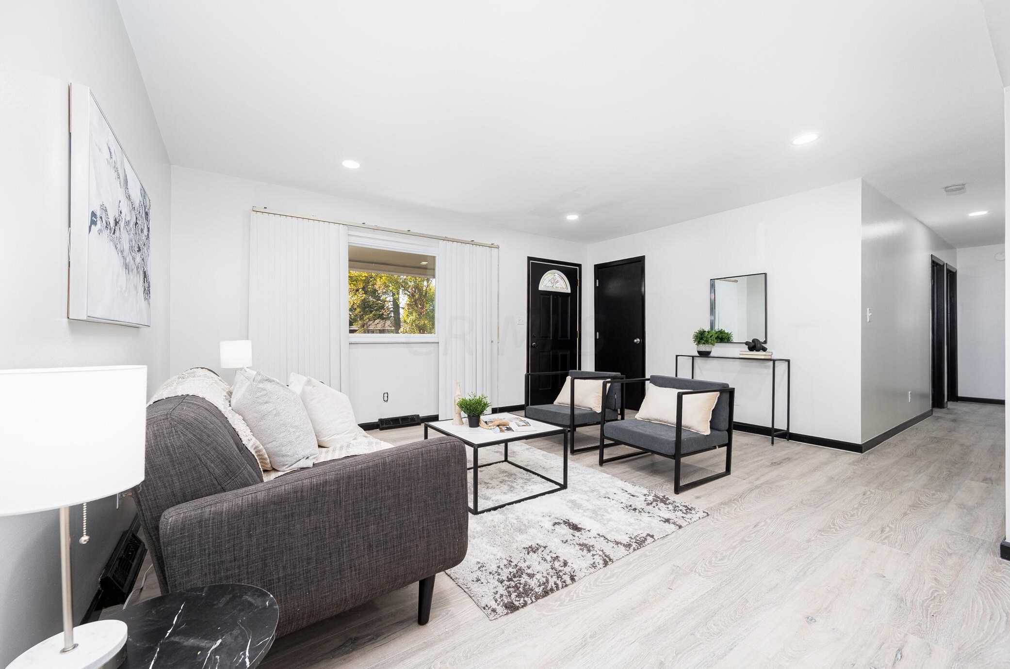 4824 Valley Forge Dr, Columbus OH  43229-6452 exterior