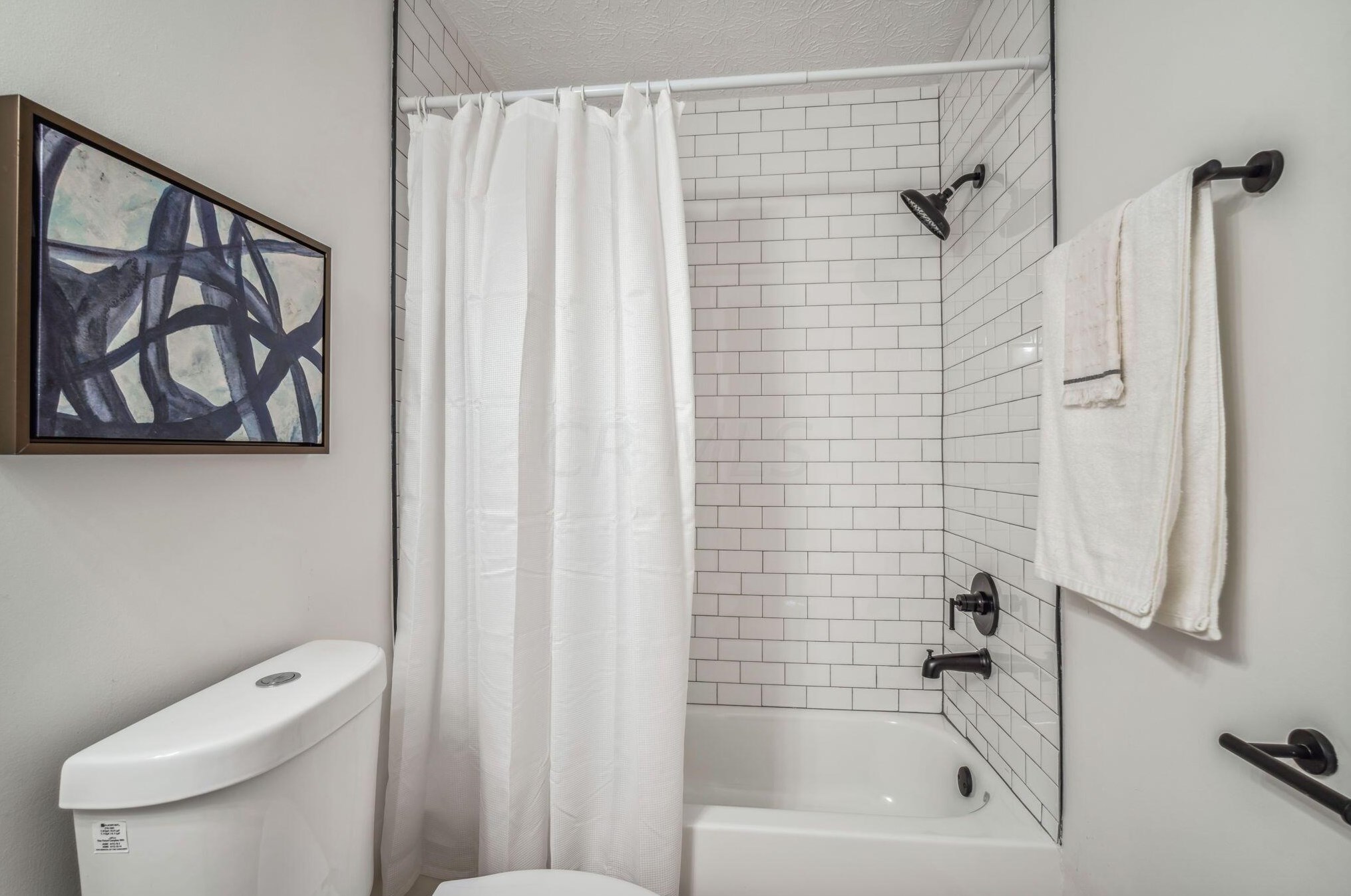 3784 Heatherglen Dr, Columbus OH 43221-5816 exterior