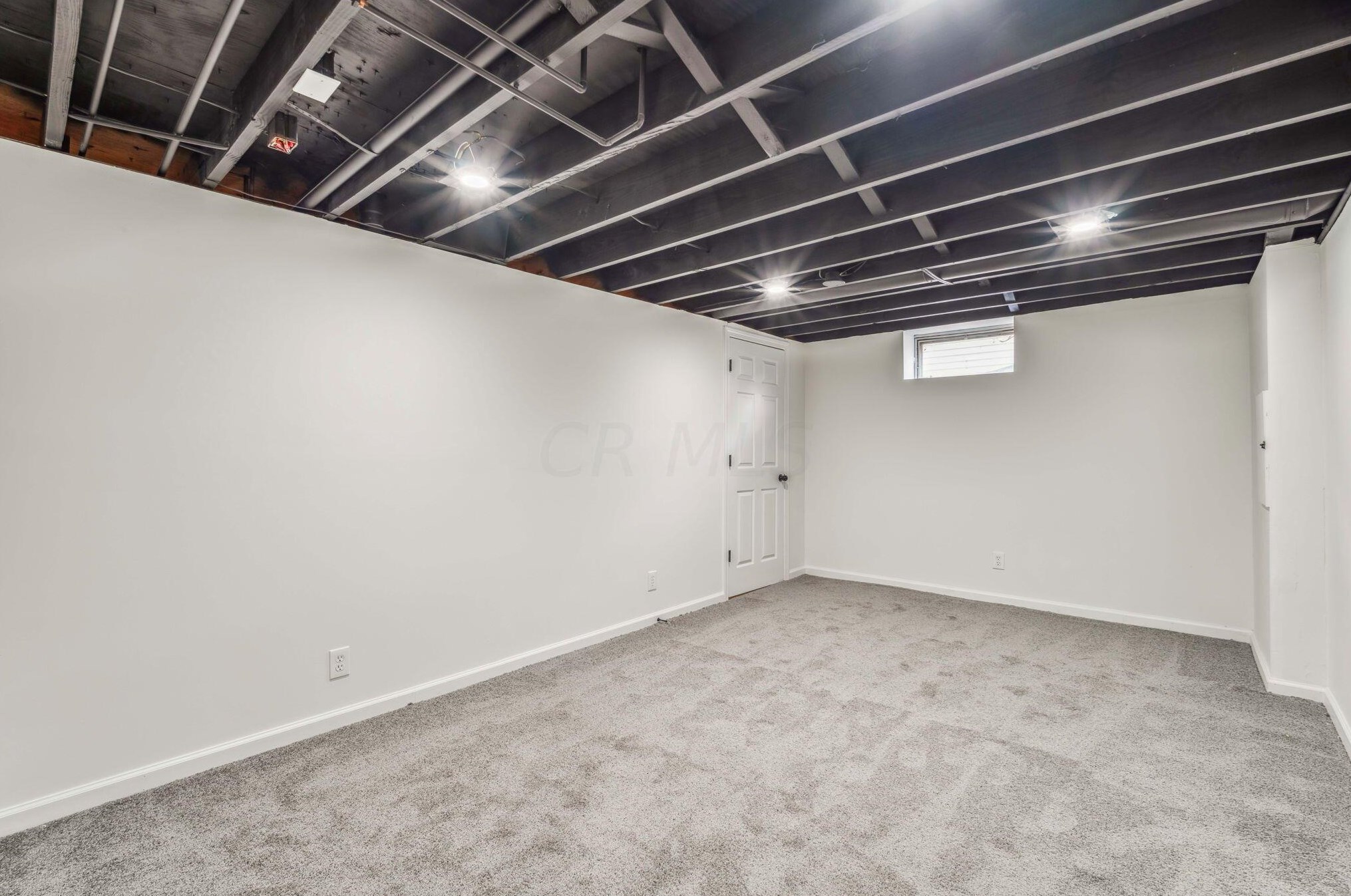 3784 Heatherglen Dr, Columbus OH 43221-5816 exterior