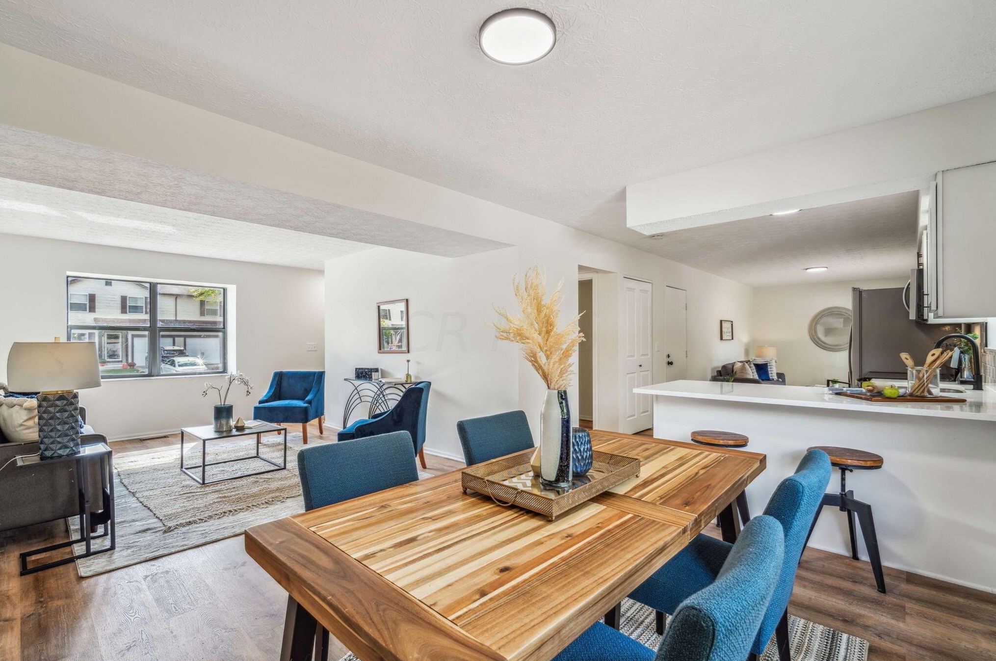 3784 Heatherglen Dr, Columbus OH 43221-5816 exterior