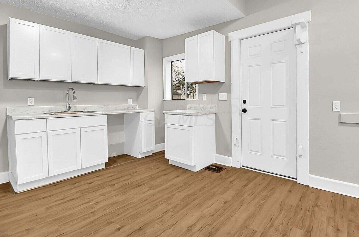 201 Yale Ave, Columbus OH  43222-2301 exterior