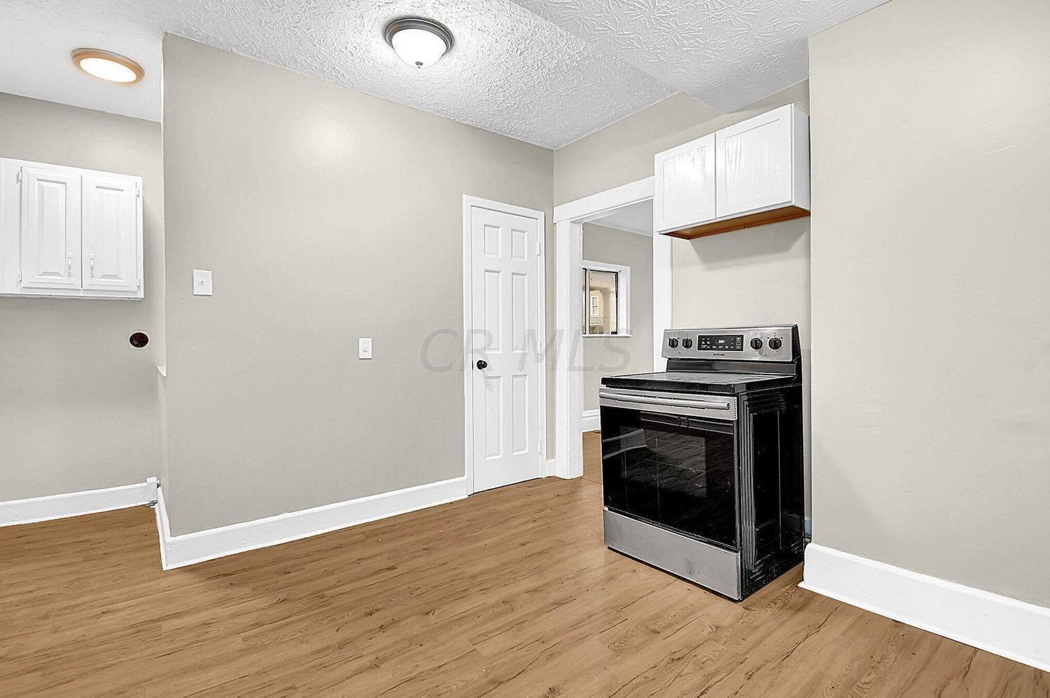 201 Yale Ave, Columbus OH  43222-2301 exterior