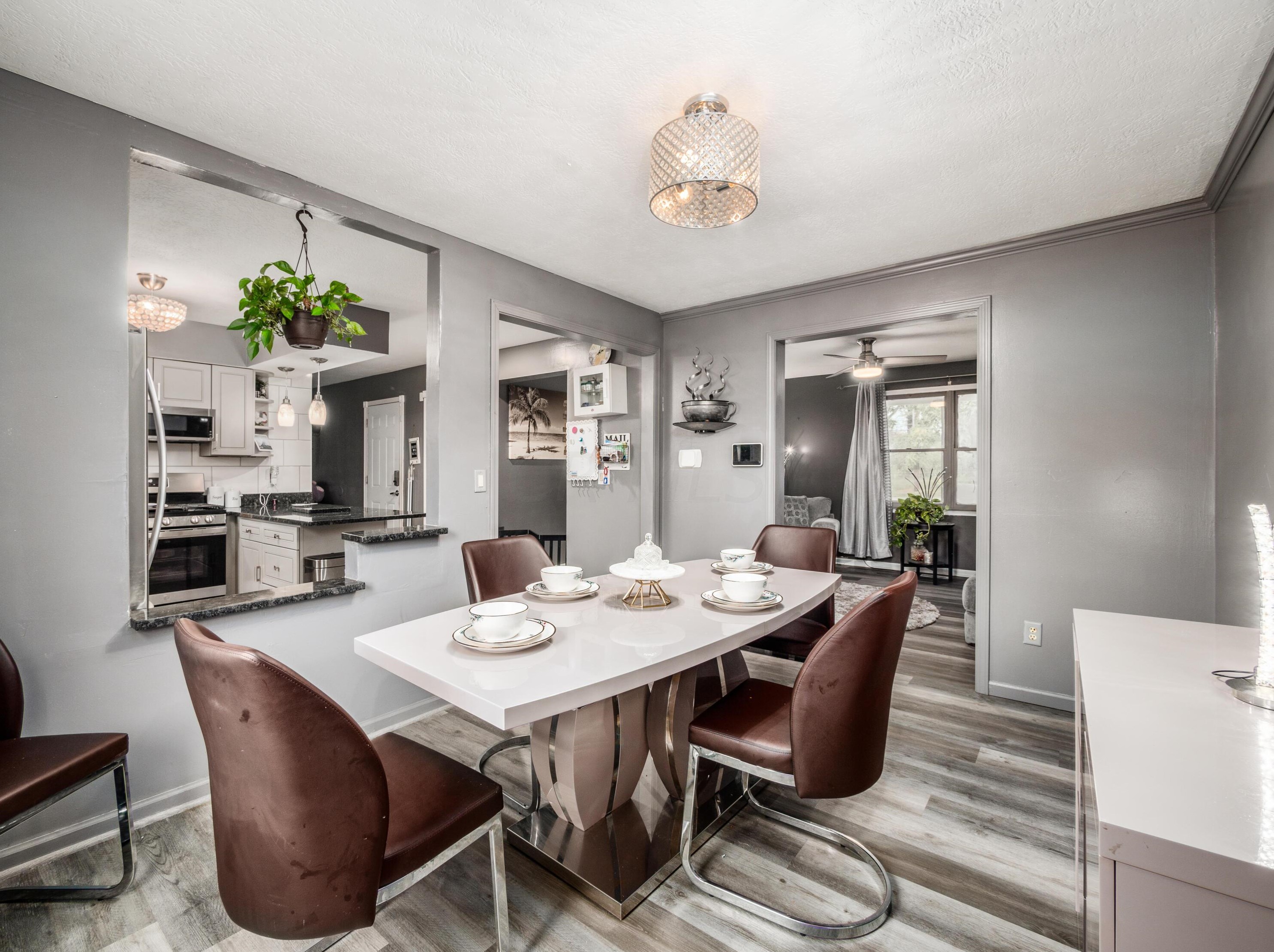 9589 Refugee Rd, Pickerington OH  43147-9640 exterior