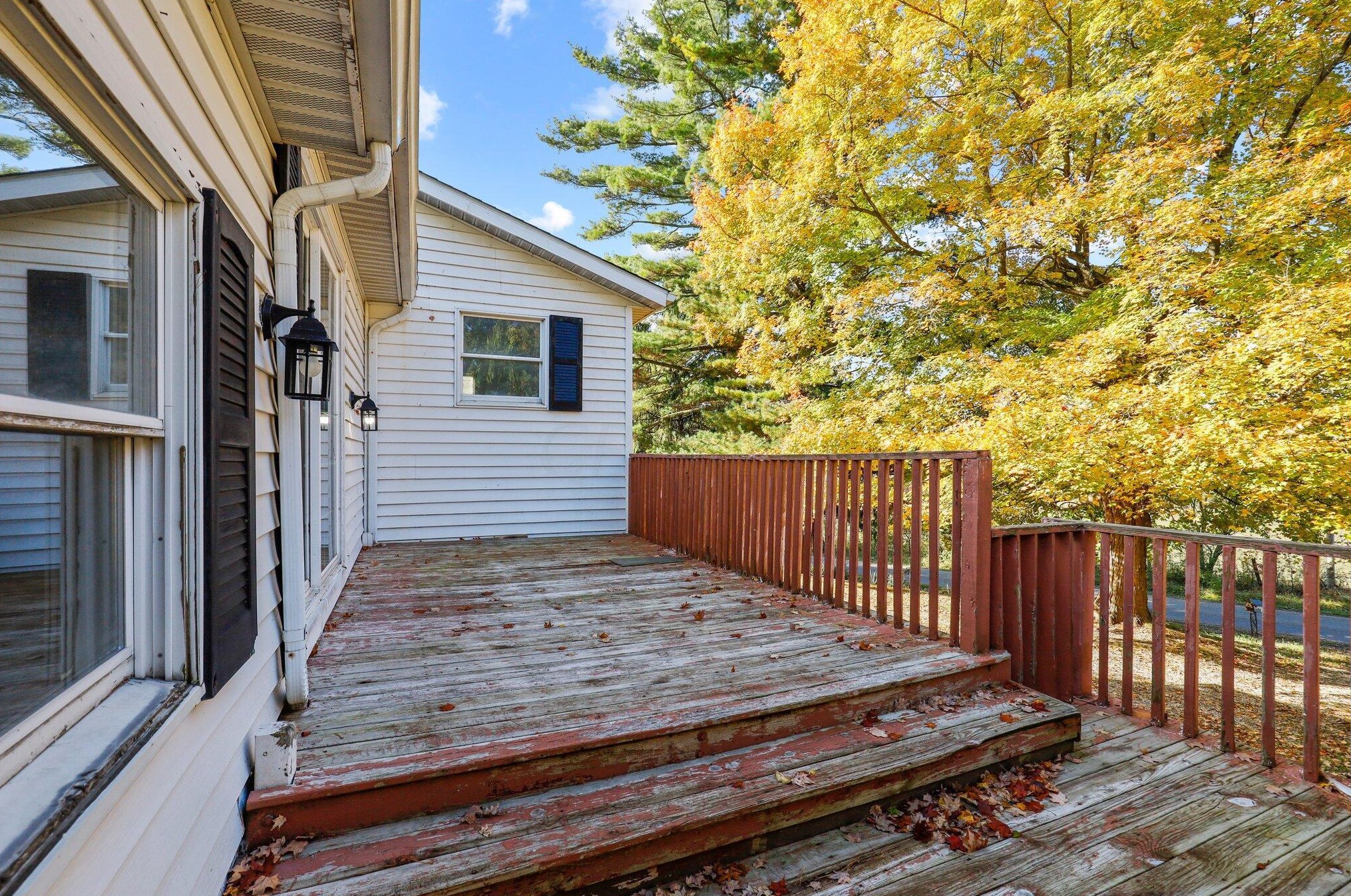 5858 Sunnyside Rd, Granville OH  43023-9732 exterior