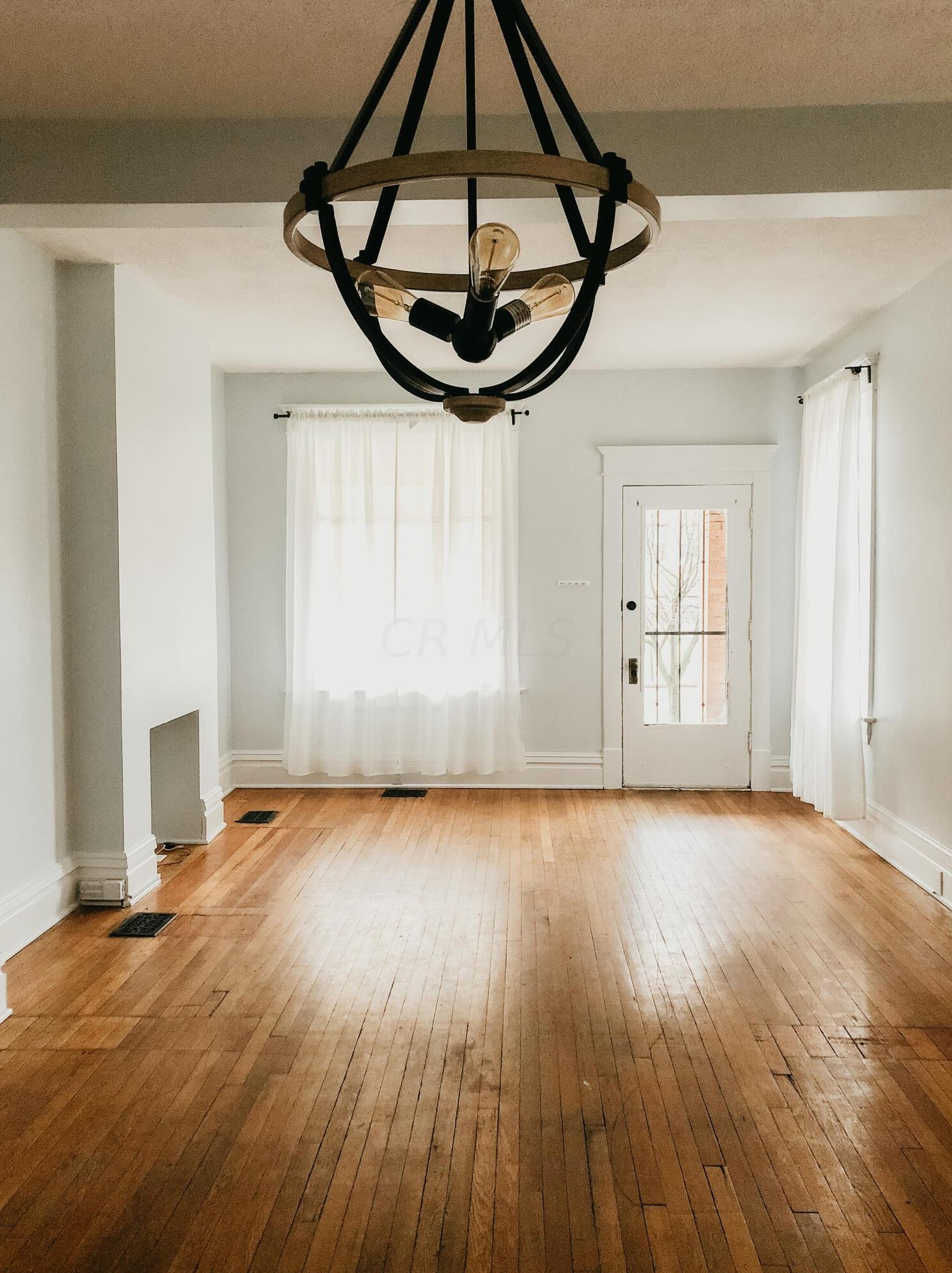 1554 Bryden Rd, Columbus OH  43205-2127 exterior