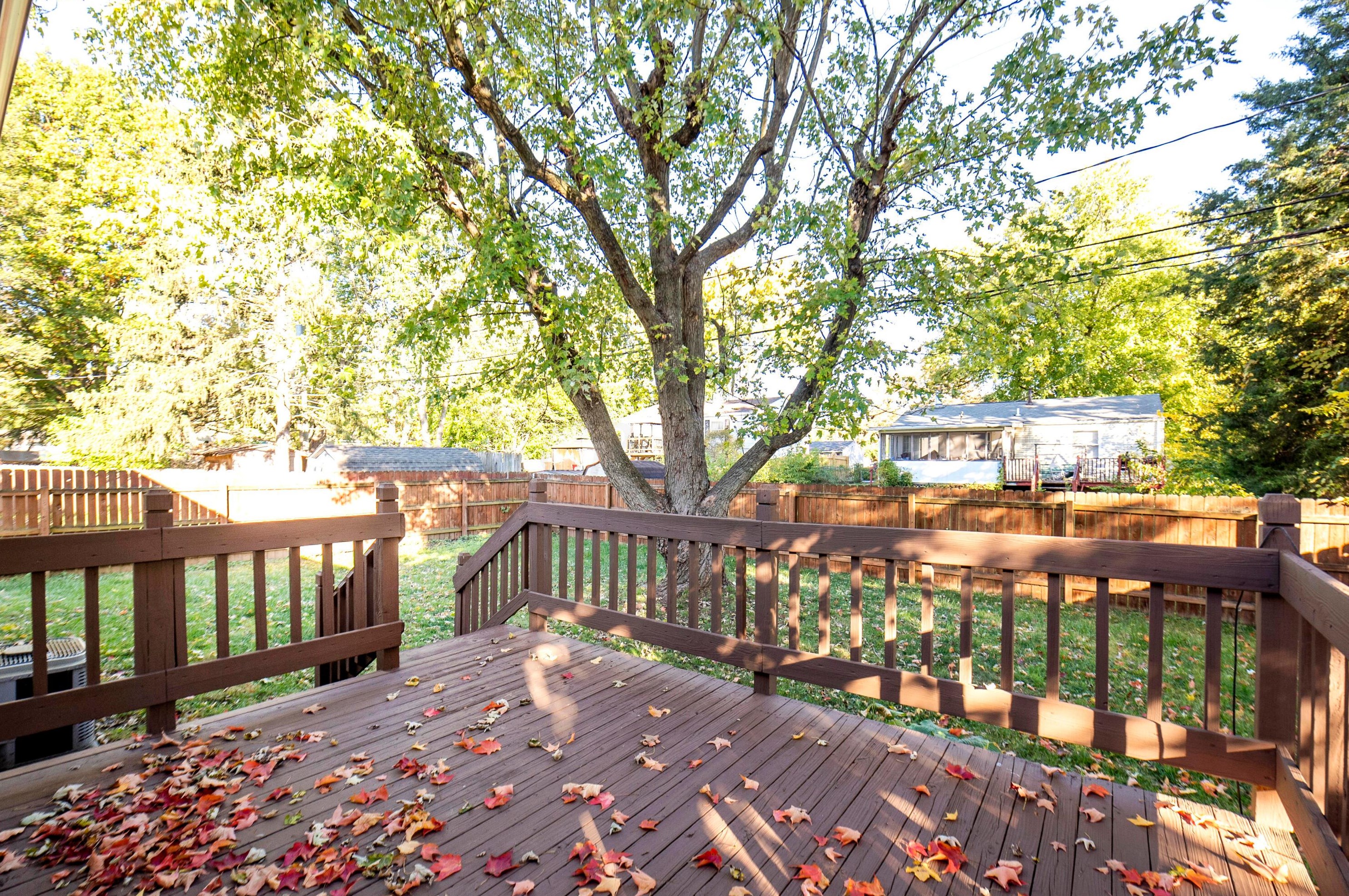 5012 Brewster Dr, Columbus OH  43232-6255 exterior