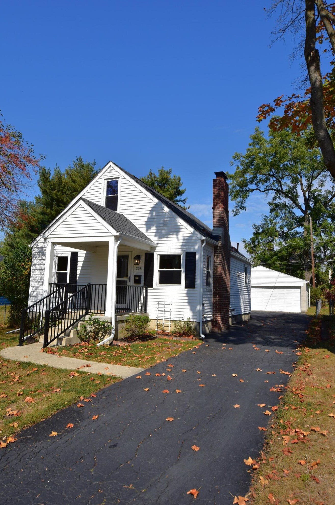 284 Leland Ave, Columbus, OH 43214-1514
