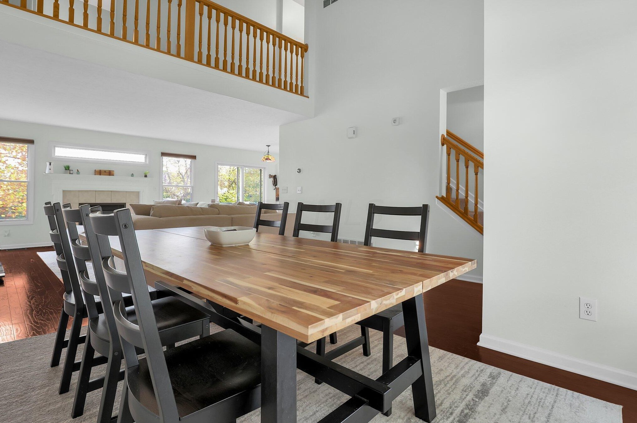 3202 Mccutcheon Crossing Dr, Columbus OH  43219-5025 exterior