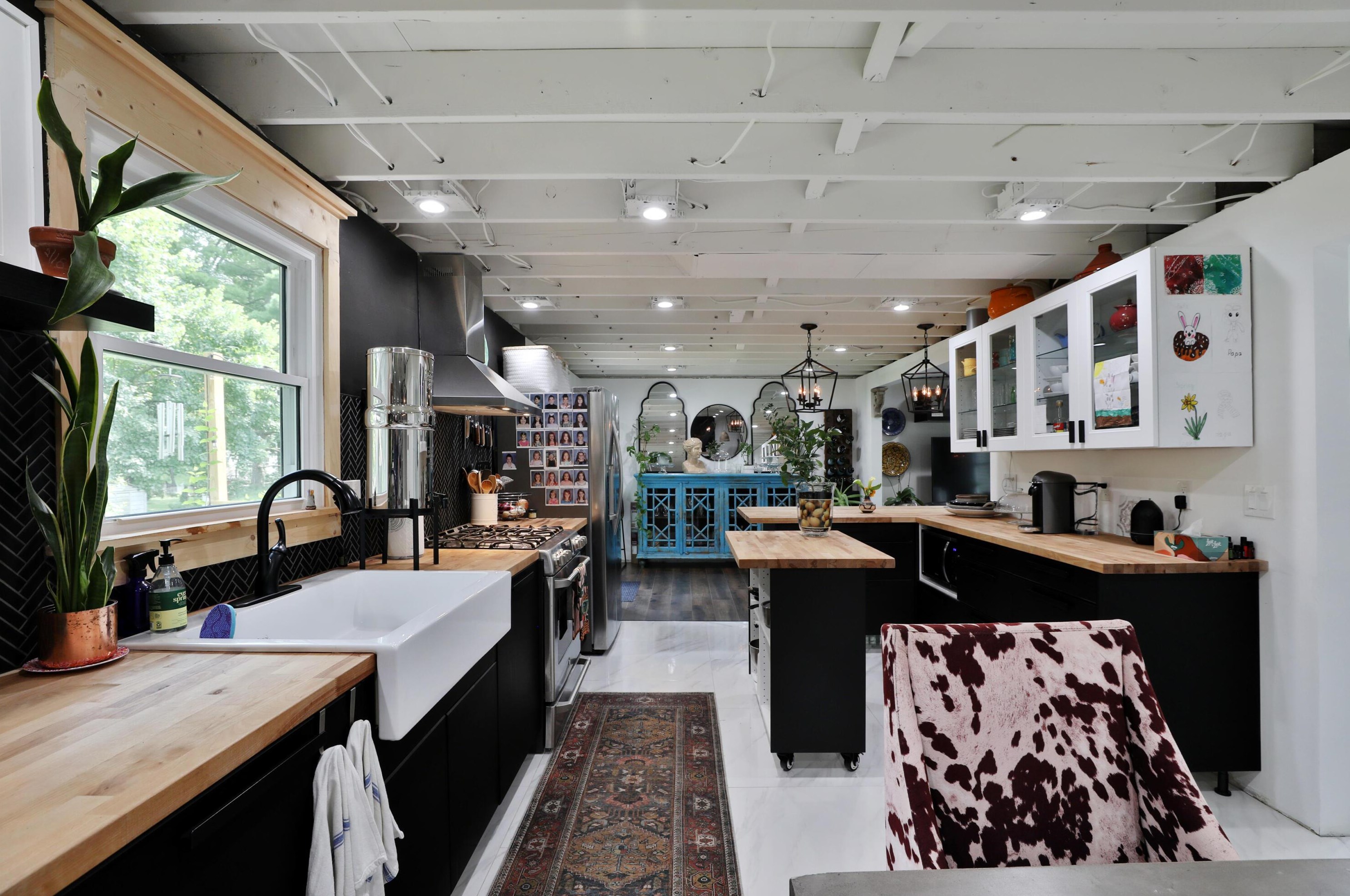 1678 Parkgate Rd, Columbus OH  43229-2004 exterior