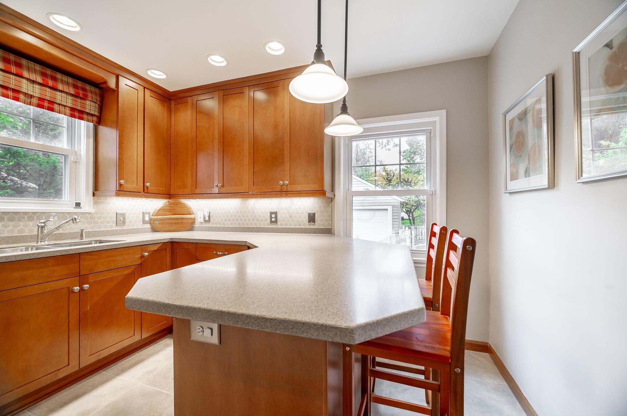 435 Arden Rd, Columbus OH  43214-3764 exterior