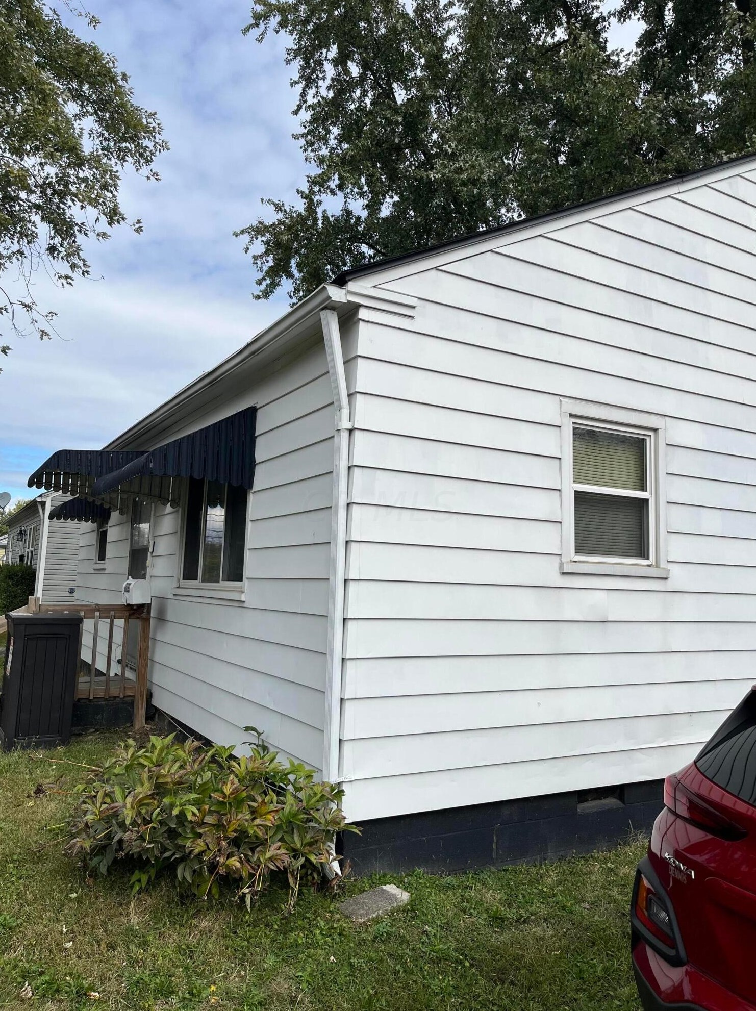 3244 Karl Rd, Columbus, OH 43224-3536