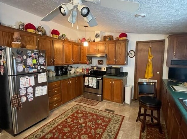 13711 Drury Rd, Centerburg OH  43011-9311 exterior
