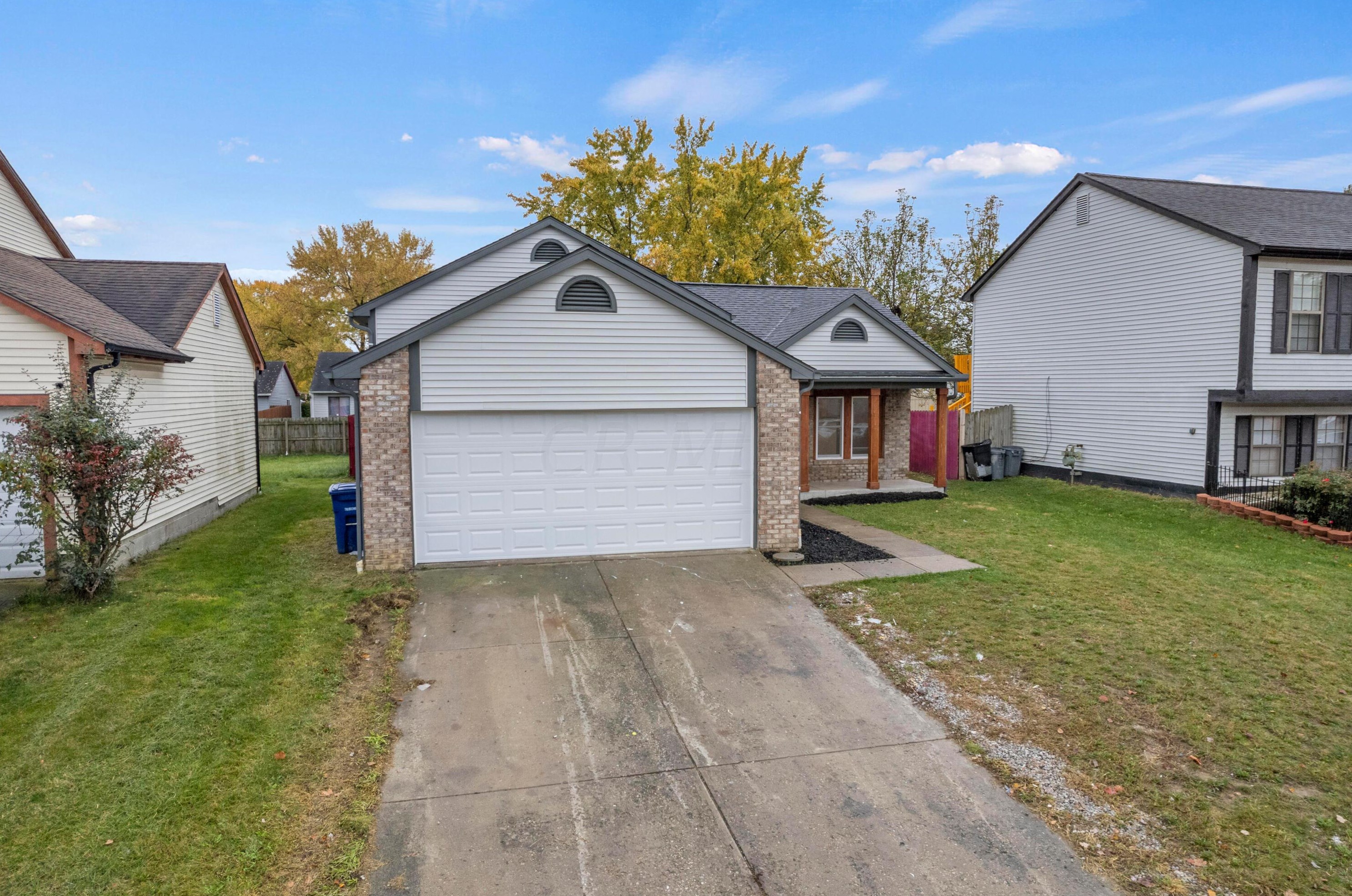 5361 Mendon Ct, Columbus OH  43232-5467 exterior