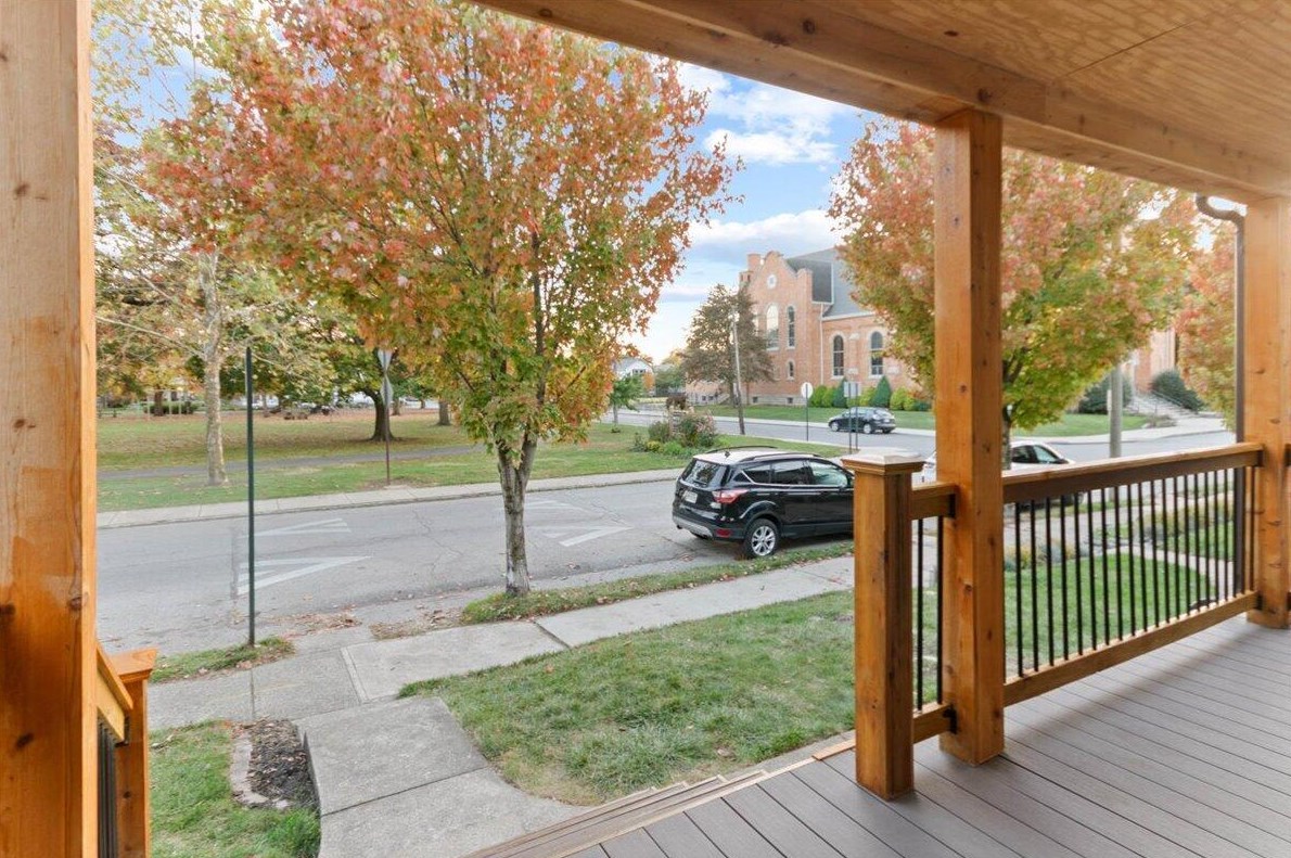 262 Hanford St, Columbus, OH 43206-3666