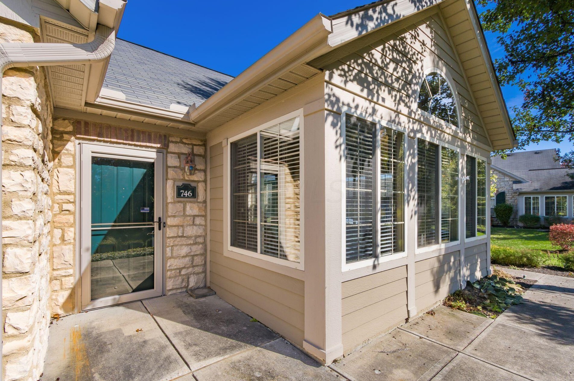 746 Kingsmead Rd, Westerville, OH 43082-6417