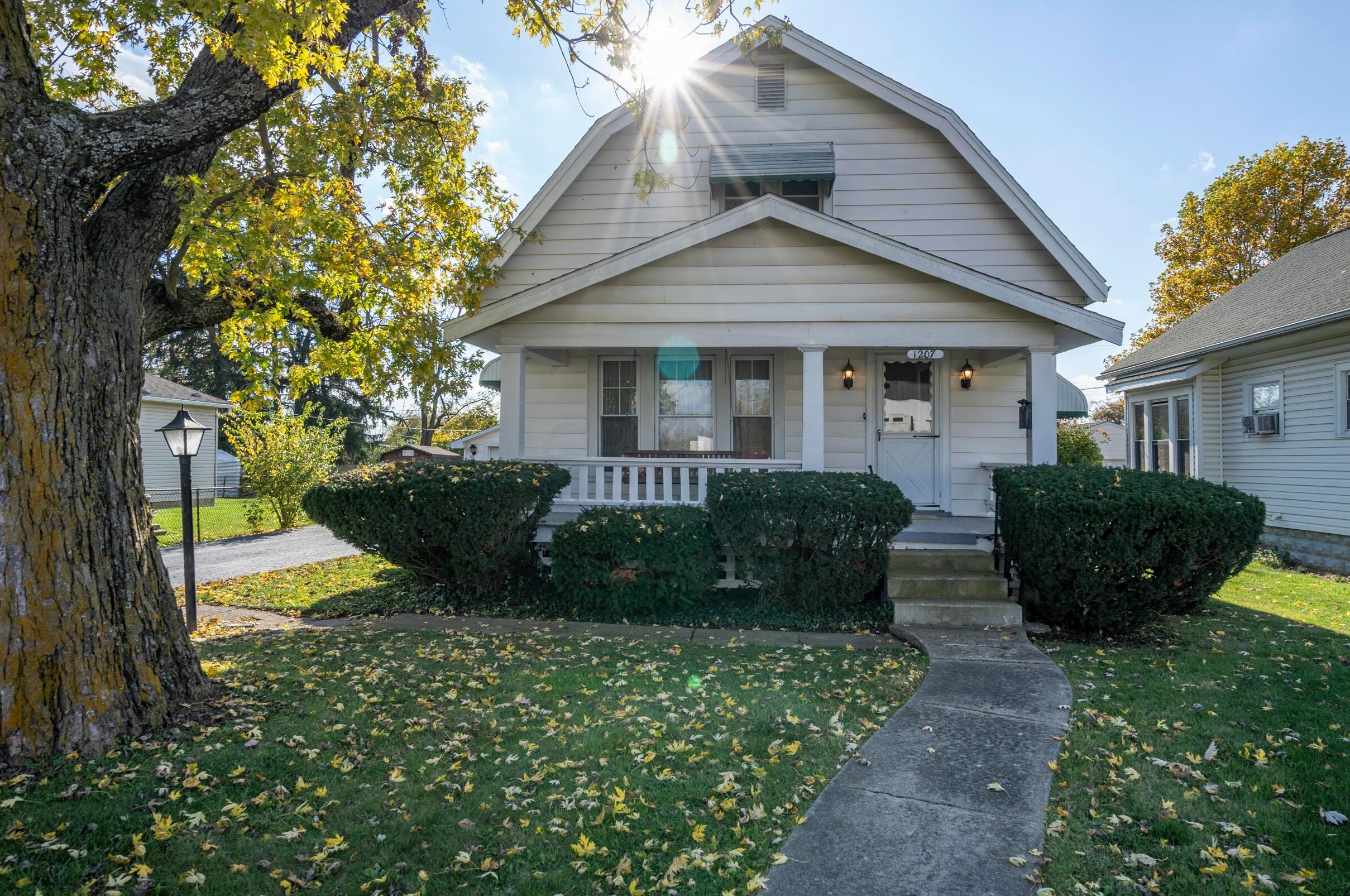 1207 S Fayette St, Washington CH, OH 43160