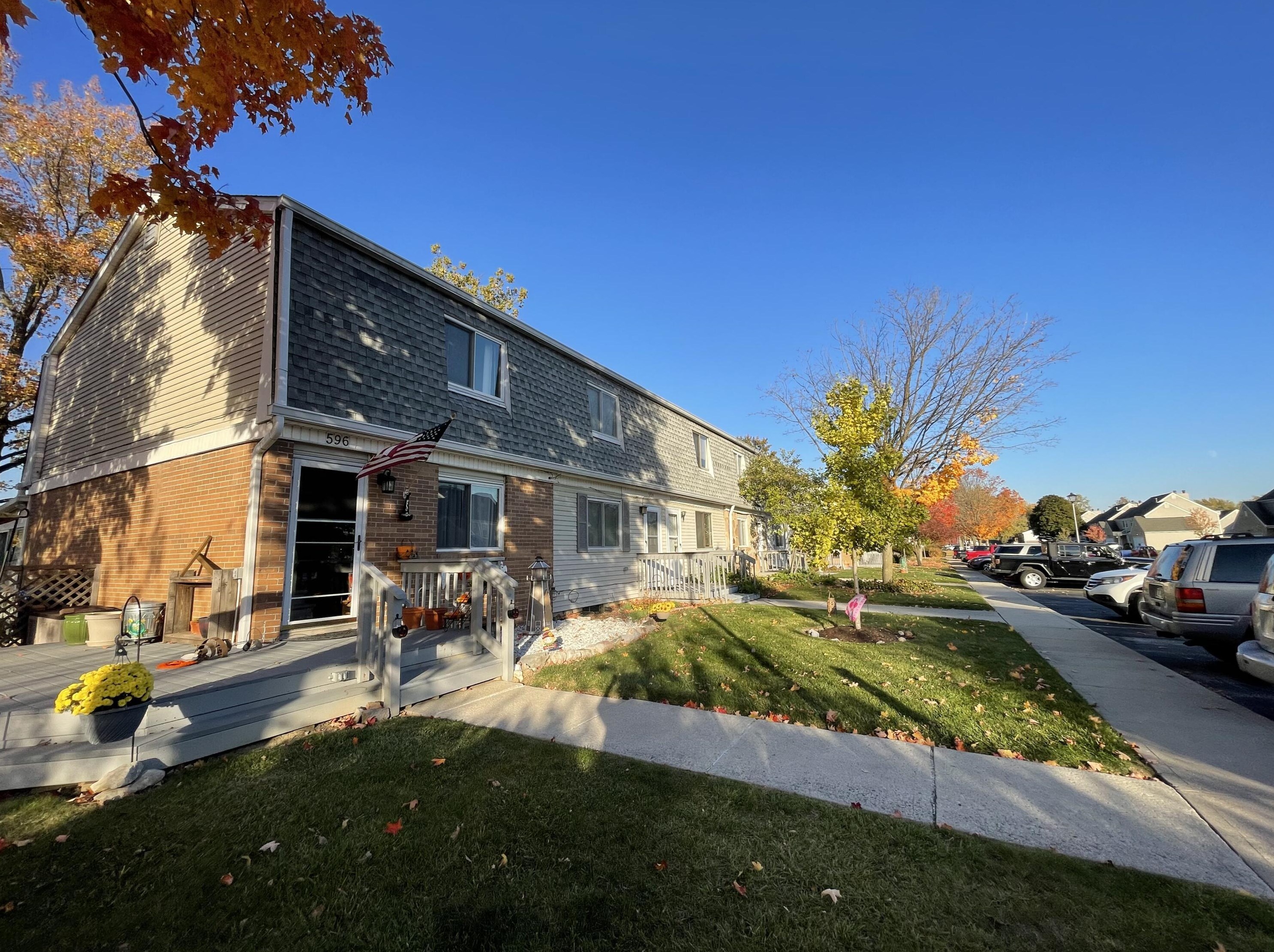 592 Willis Ln, Delaware, OH 43015-1145