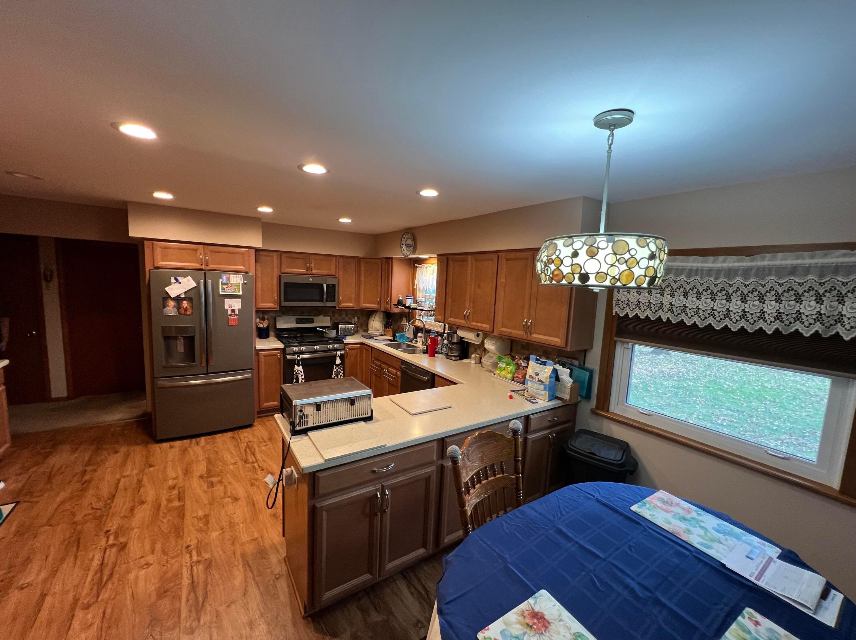 5419 York Ln, Columbus, OH 43232-1564