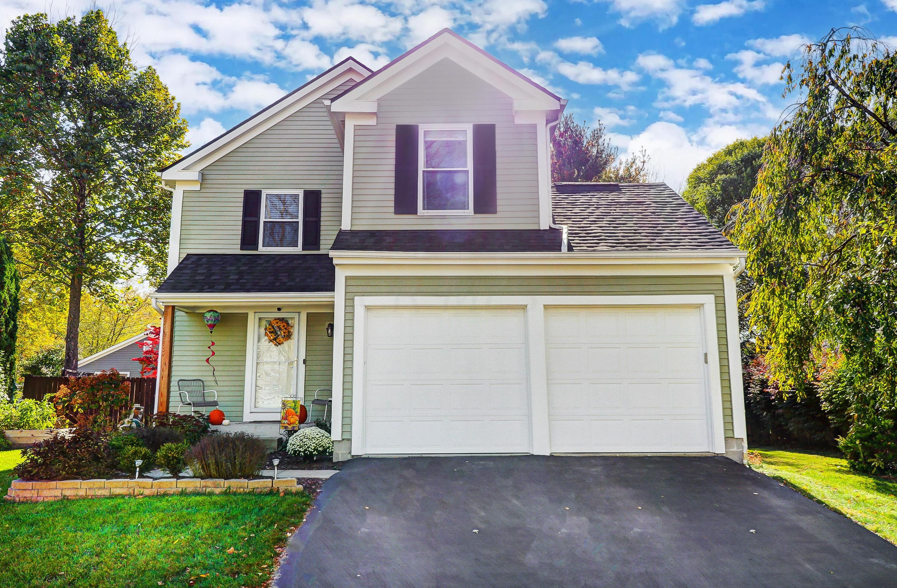 5171 Locust Post Ln, Columbus, OH 43230-1590