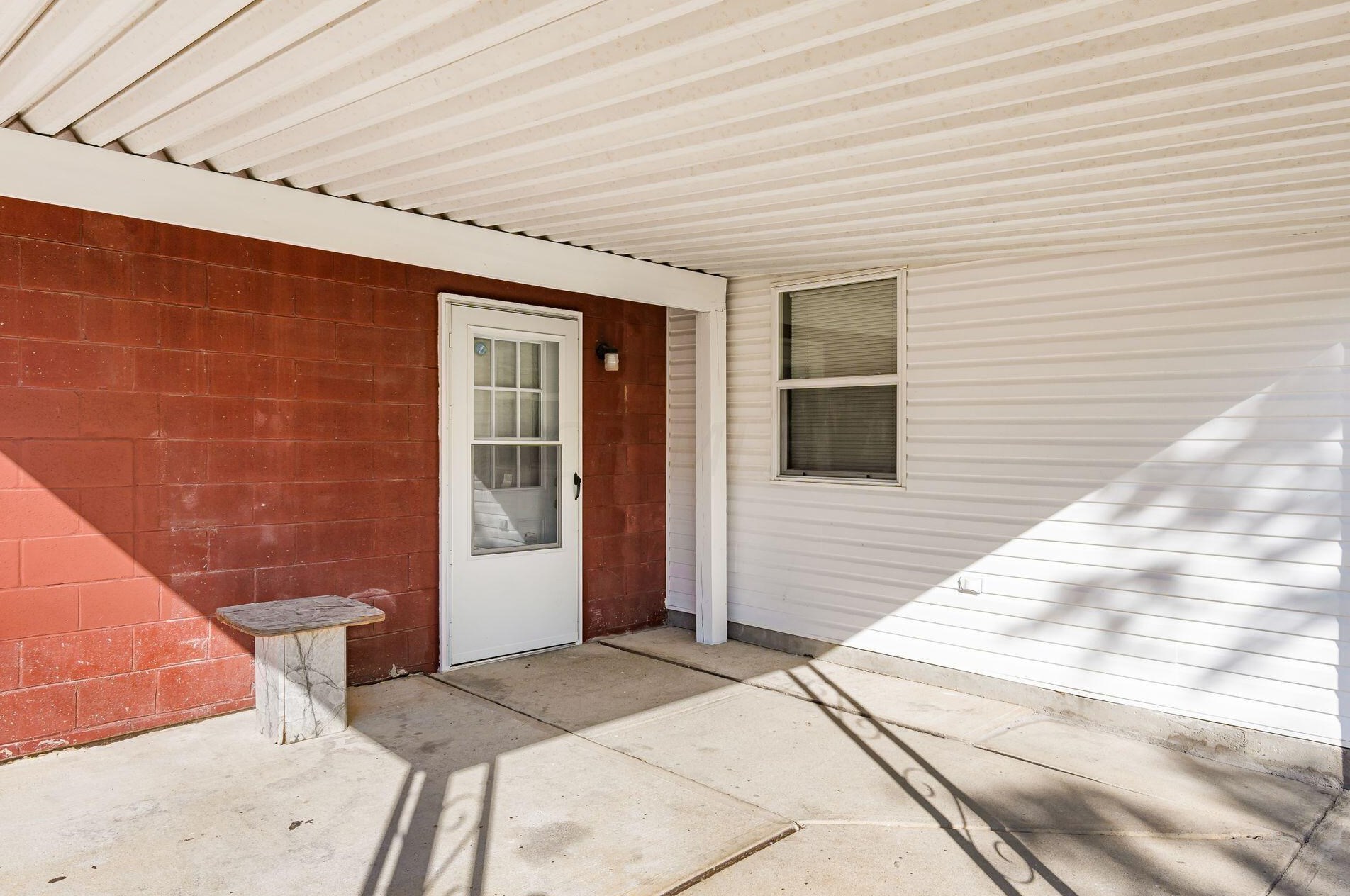 310 Ray Ave, Circleville, OH 43113