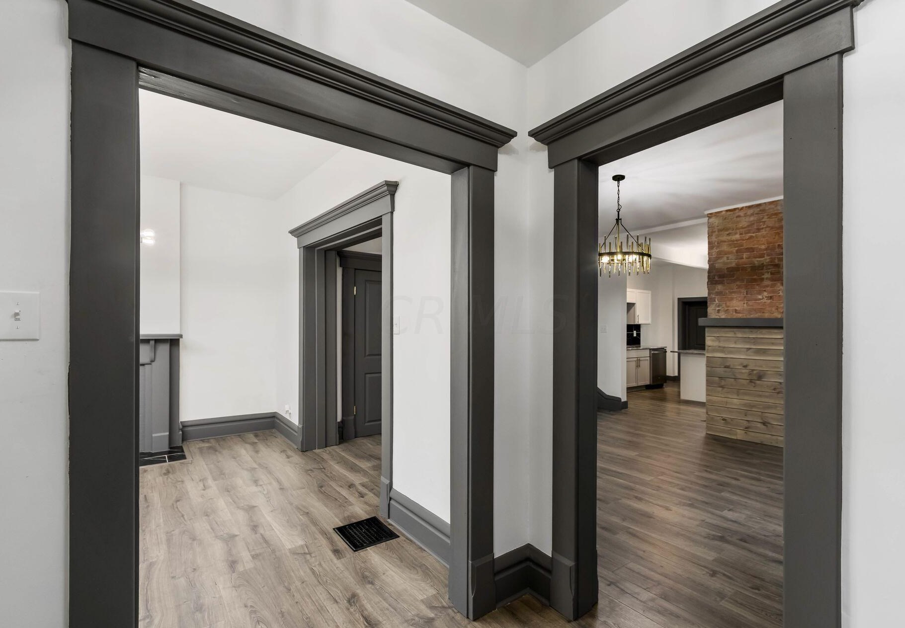 1571 Franklin Ave, Columbus OH 43085-3187 exterior