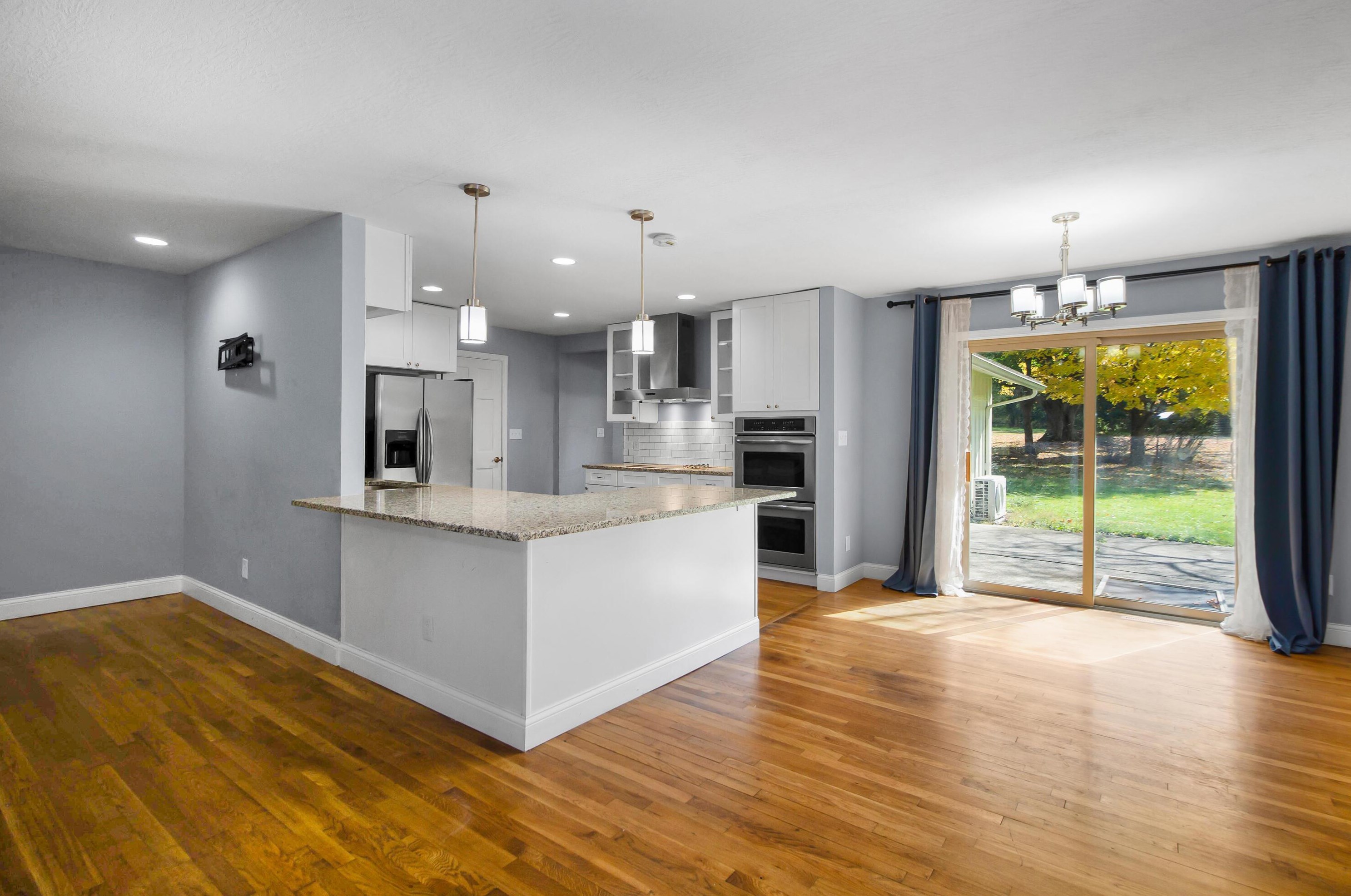 3254 Grey Fox Dr, Columbus OH 43230-1923 exterior