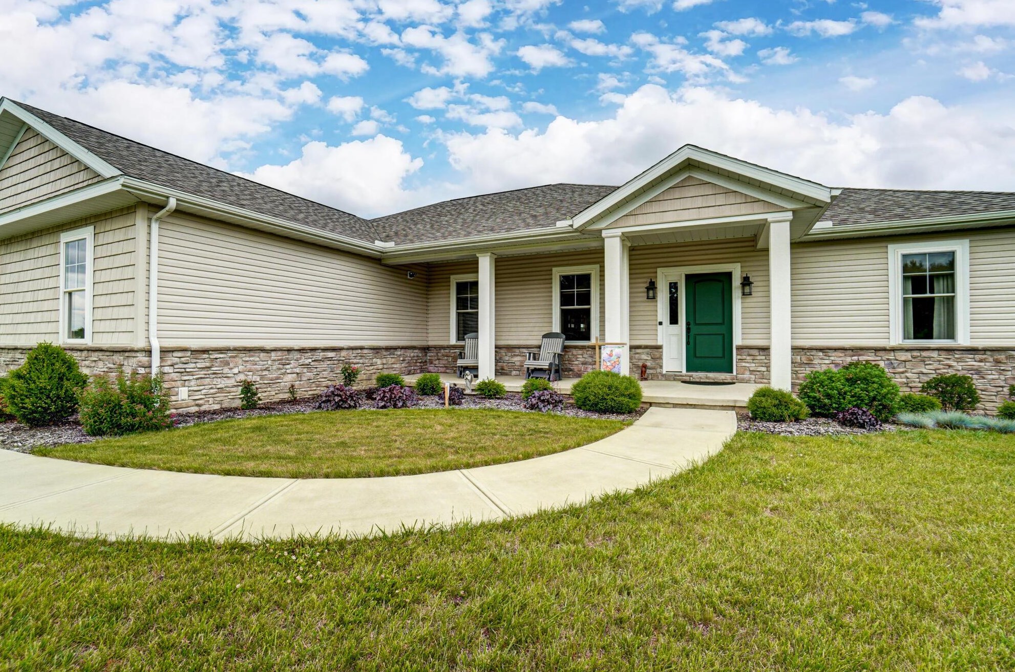 970 Hanover Rd, Delaware, OH 43015-9104