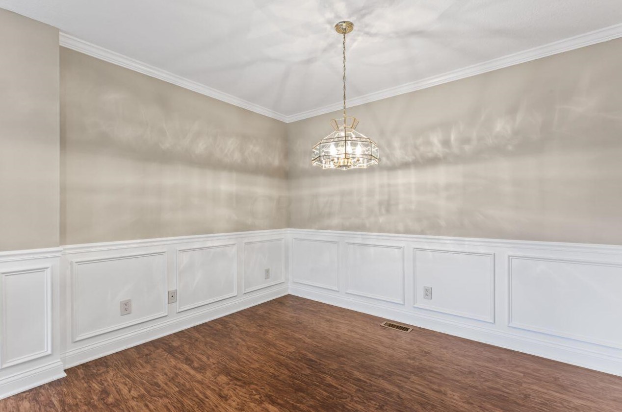 890 Augusta Glen Dr, Columbus OH  43235-5014 exterior