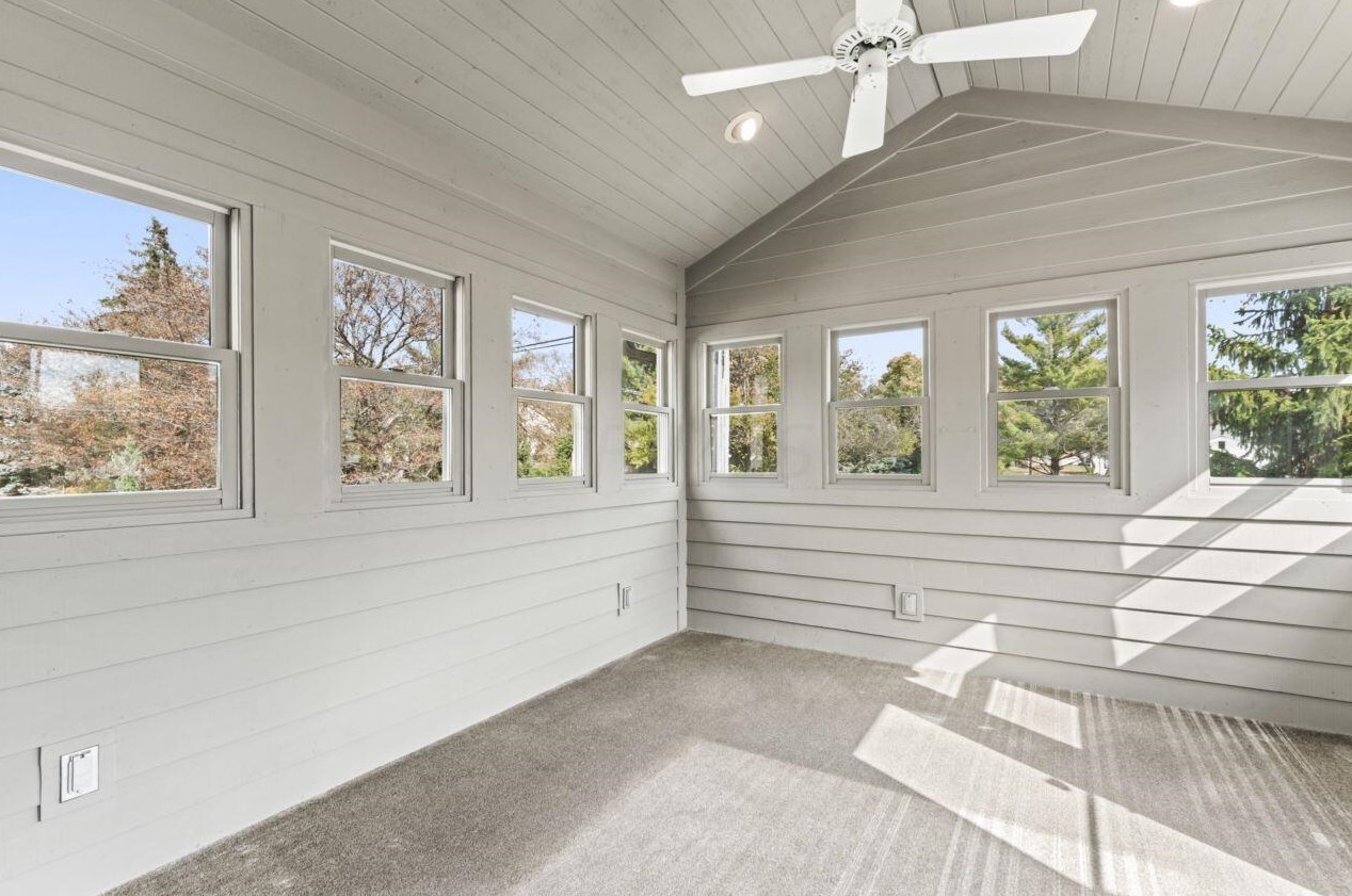 890 Augusta Glen Dr, Columbus OH  43235-5014 exterior