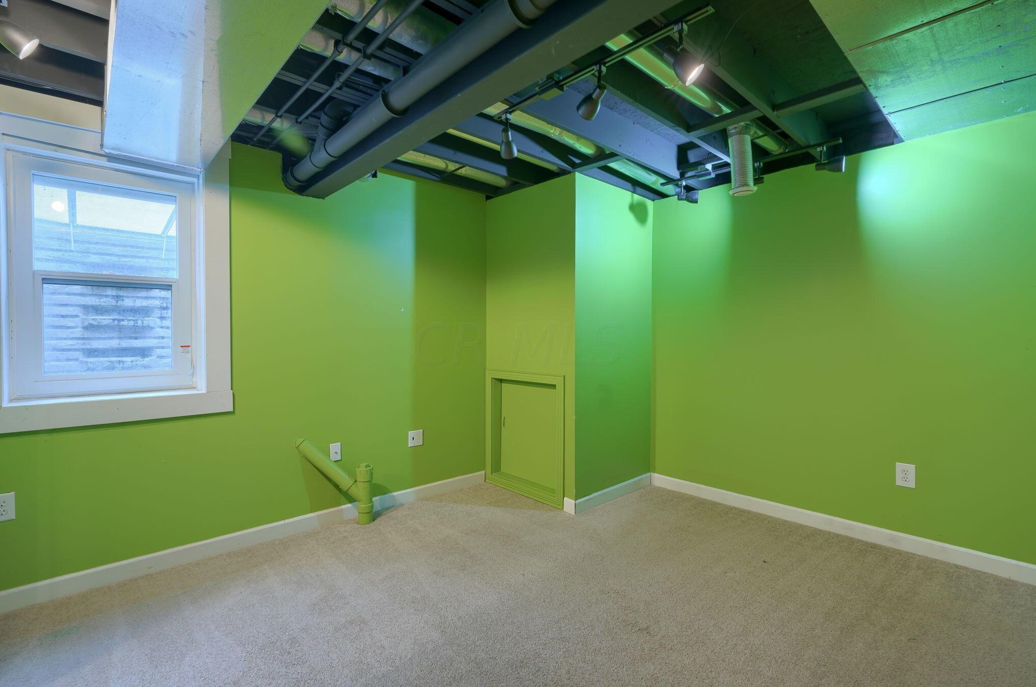 693 Brighton St, Pickerington OH  43147-8009 exterior