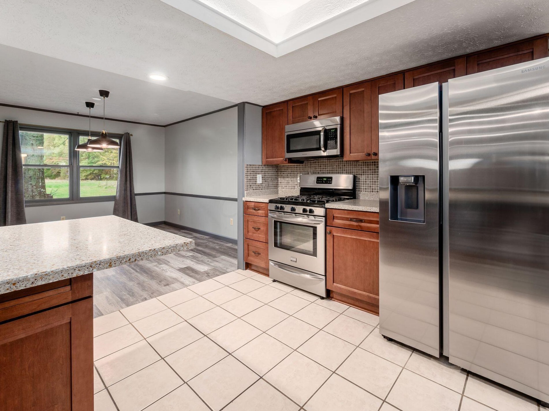 10495 Stoudertown Rd, Pickerington OH  43147-9456 exterior