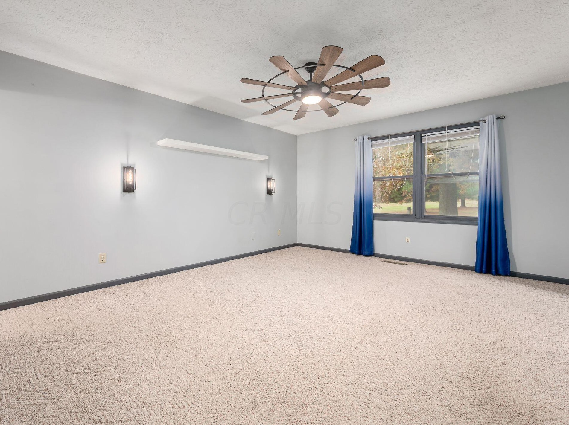 10495 Stoudertown Rd, Pickerington OH  43147-9456 exterior