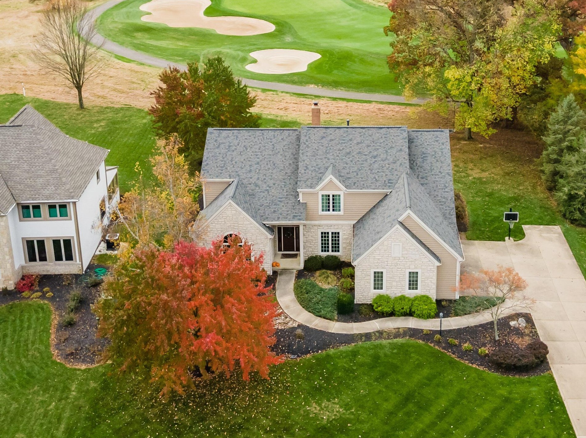 5668 Medallion E Dr, Westerville, OH 43082