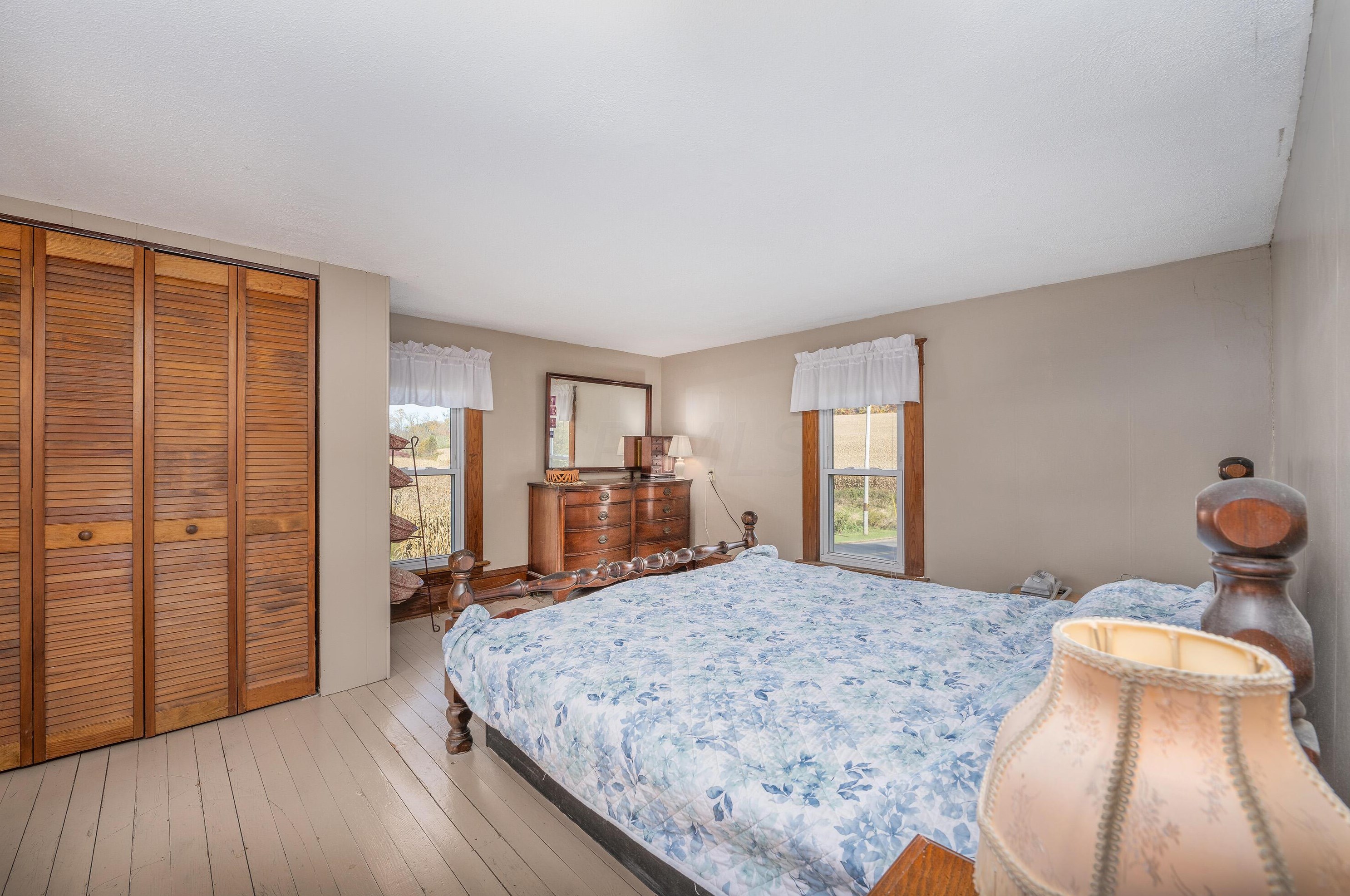 17700 Liberty Rd, Fredricktwn OH  43019-9784 exterior