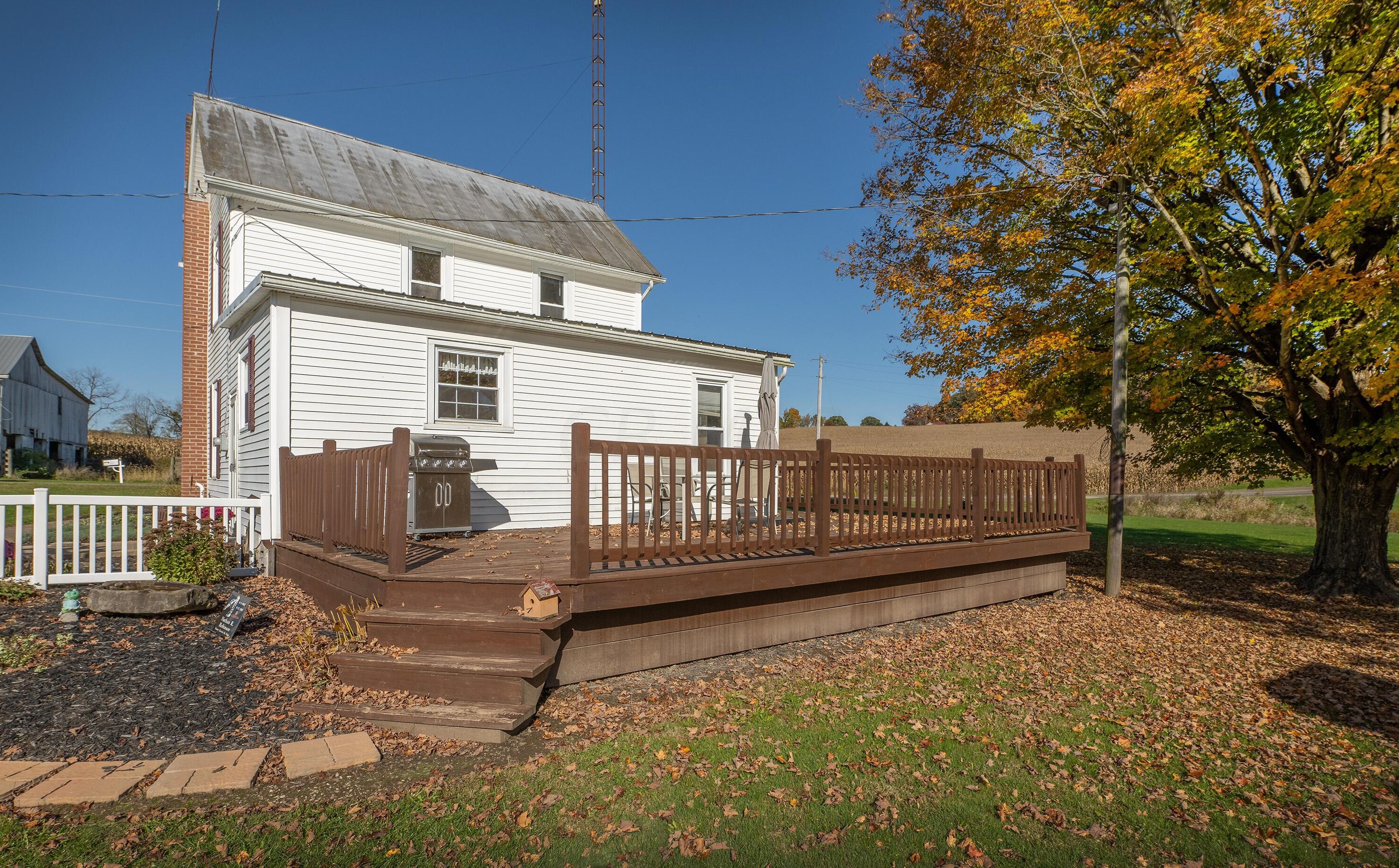 17700 Liberty Rd, Fredricktwn OH  43019-9784 exterior