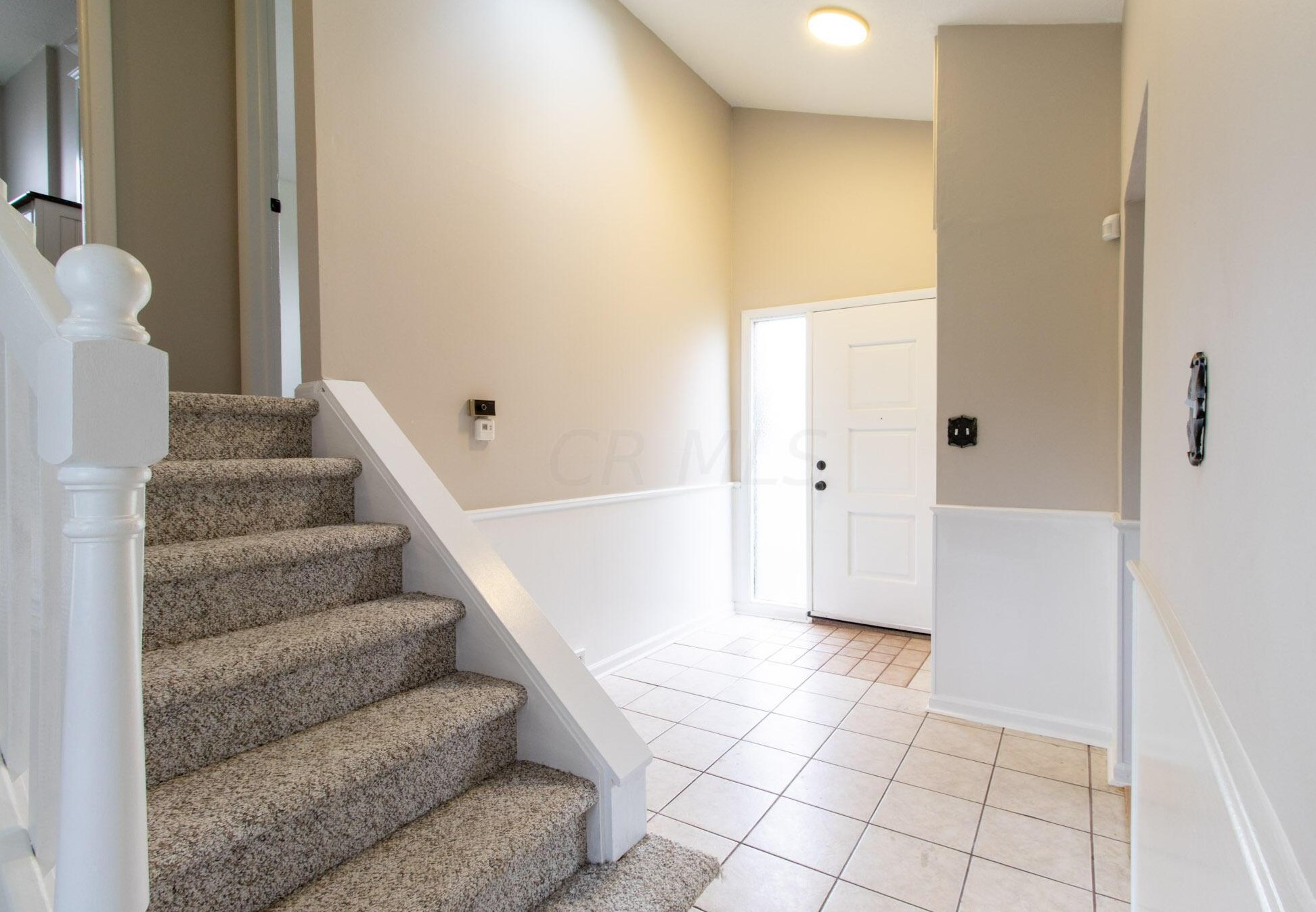 4894 Downing Dr, Columbus, OH 43232