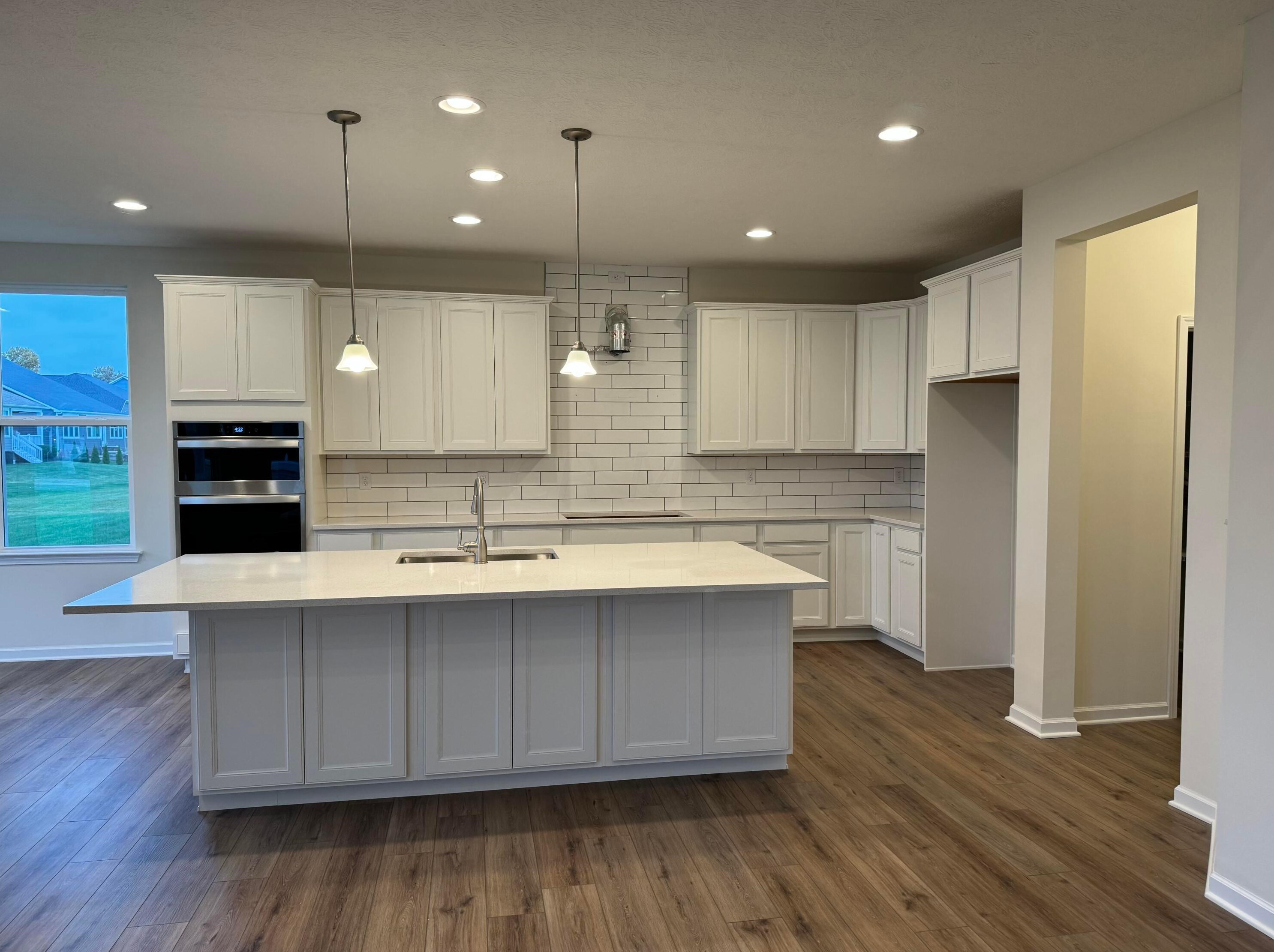 7523 Mill Springs Dr, Dublin, OH 43016