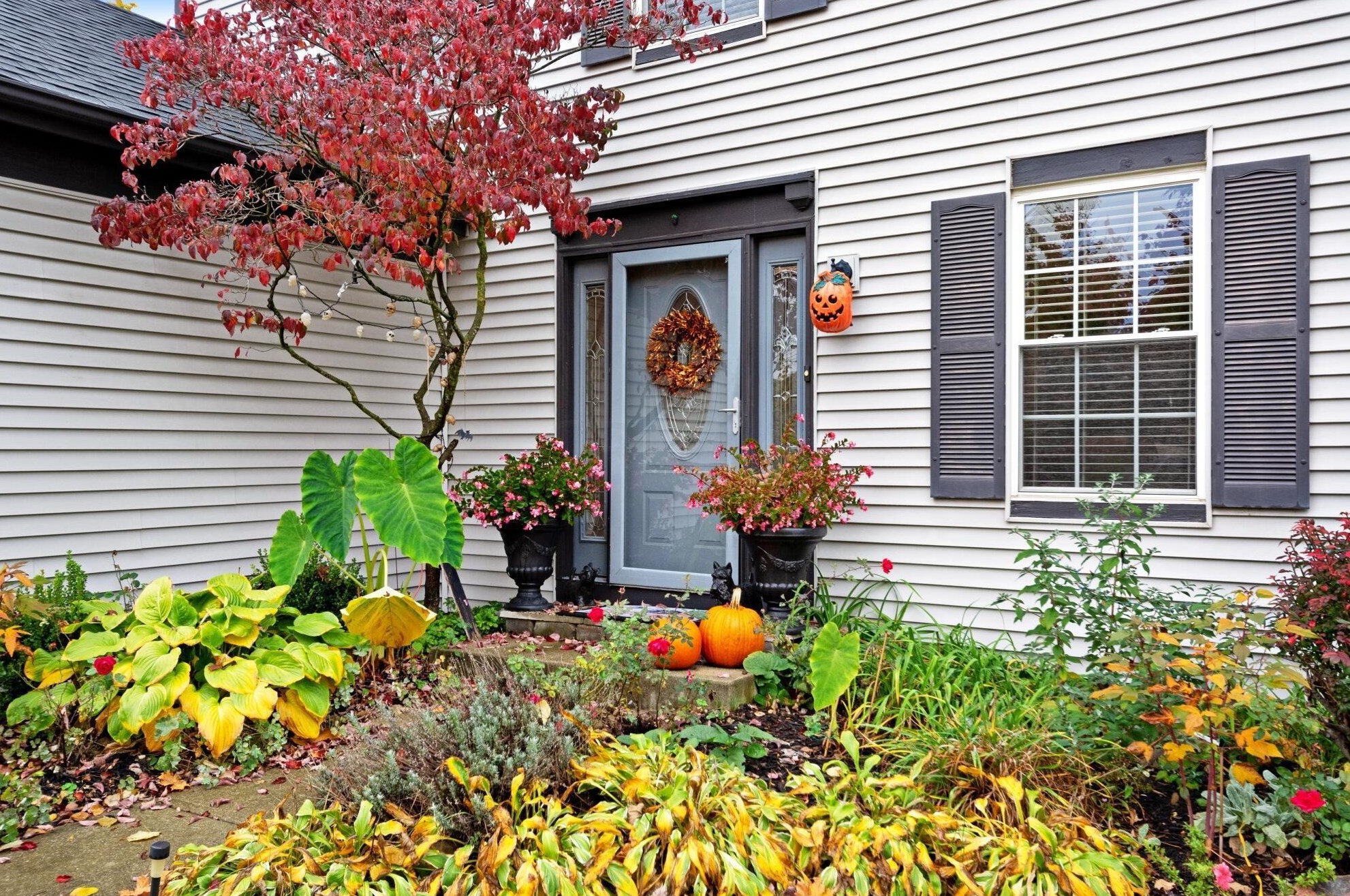 6989 Fallen Timbers Dr, Dublin, OH 43017