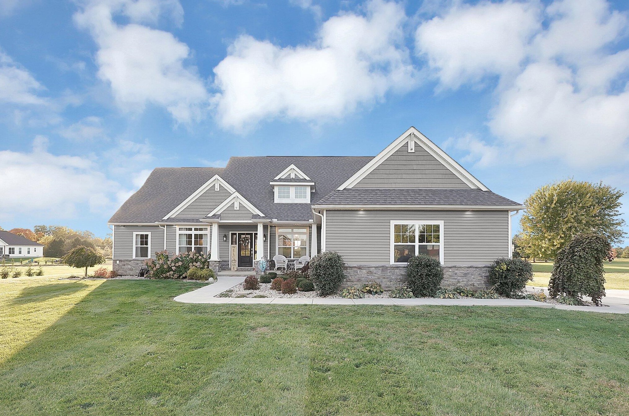 17905 Winchester Rd, Ashville, OH 43103