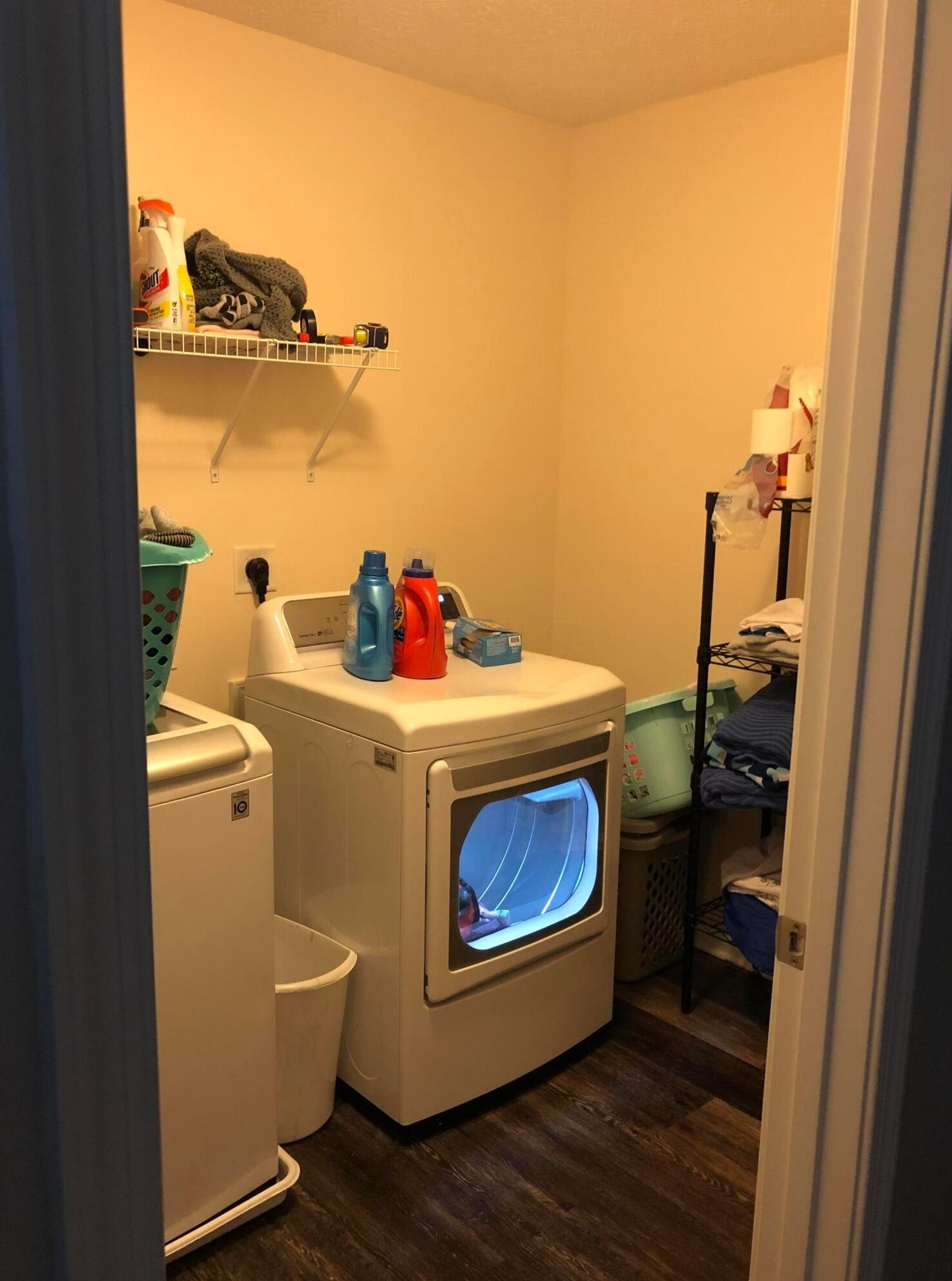 2015 Sun Ridge St, Lancaster OH  43130-1241 exterior