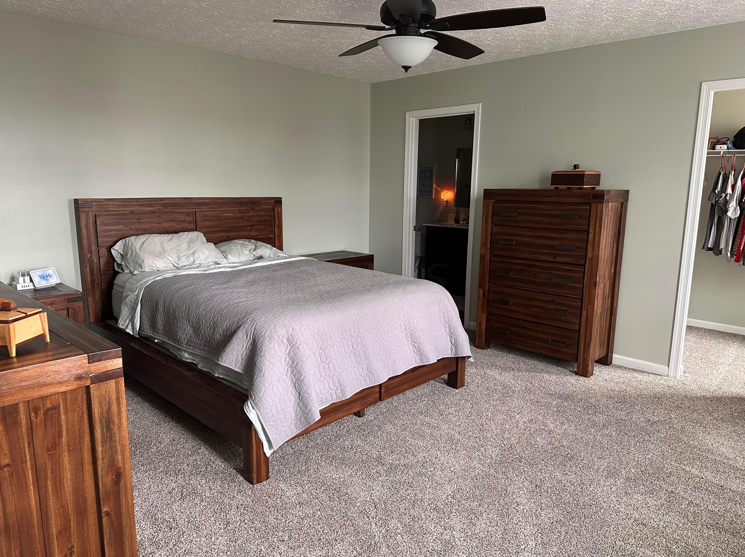 2015 Sun Ridge St, Lancaster OH  43130-1241 exterior