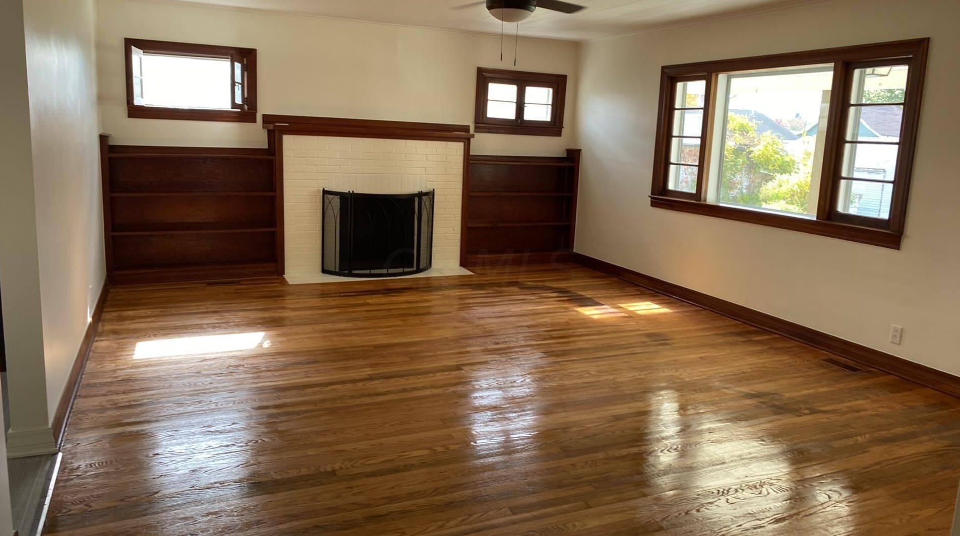 1906 Wilmer St, Zanesville, OH 43701