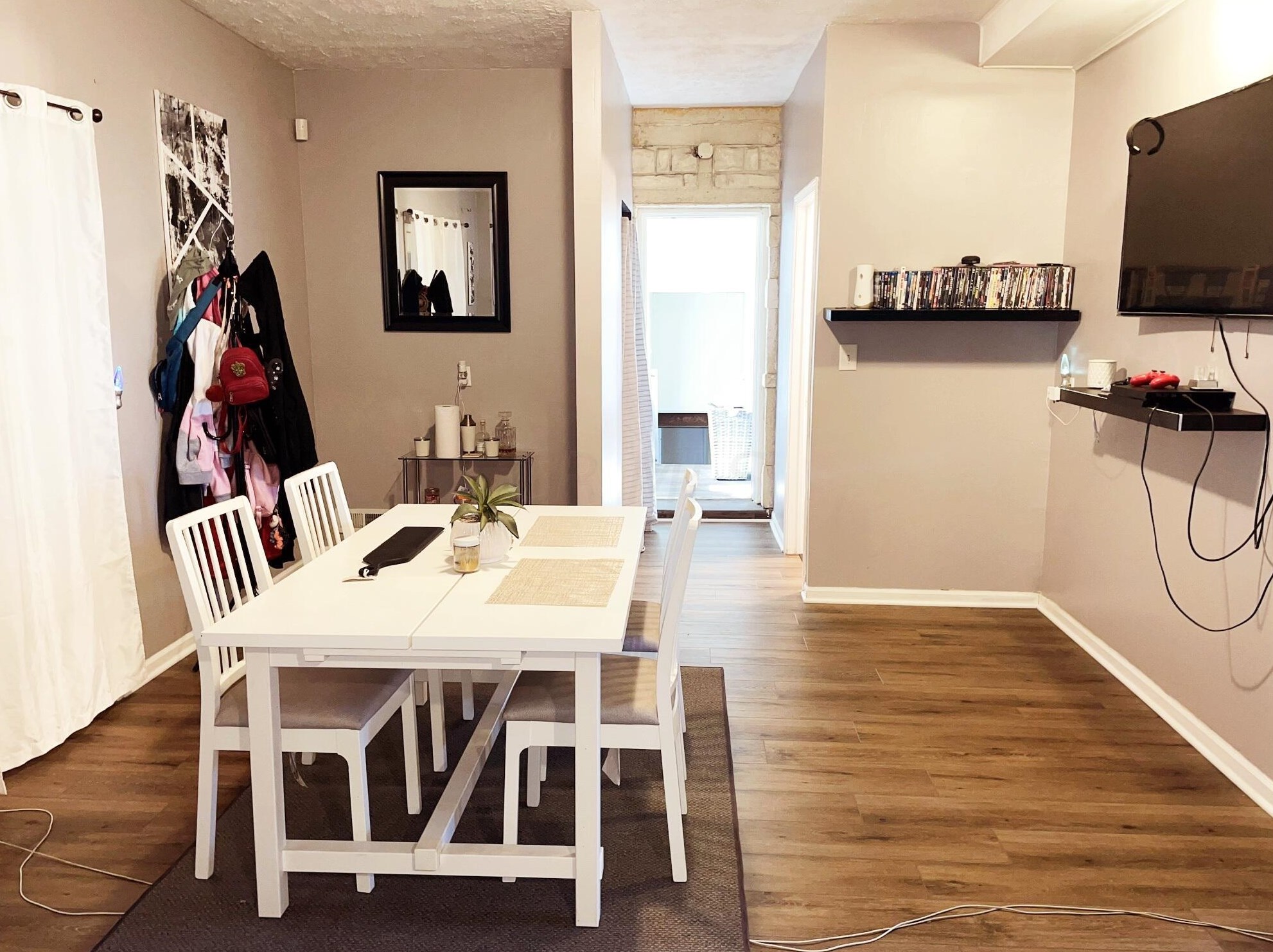 3126 Medina Ave, Columbus OH  43224-4221 exterior