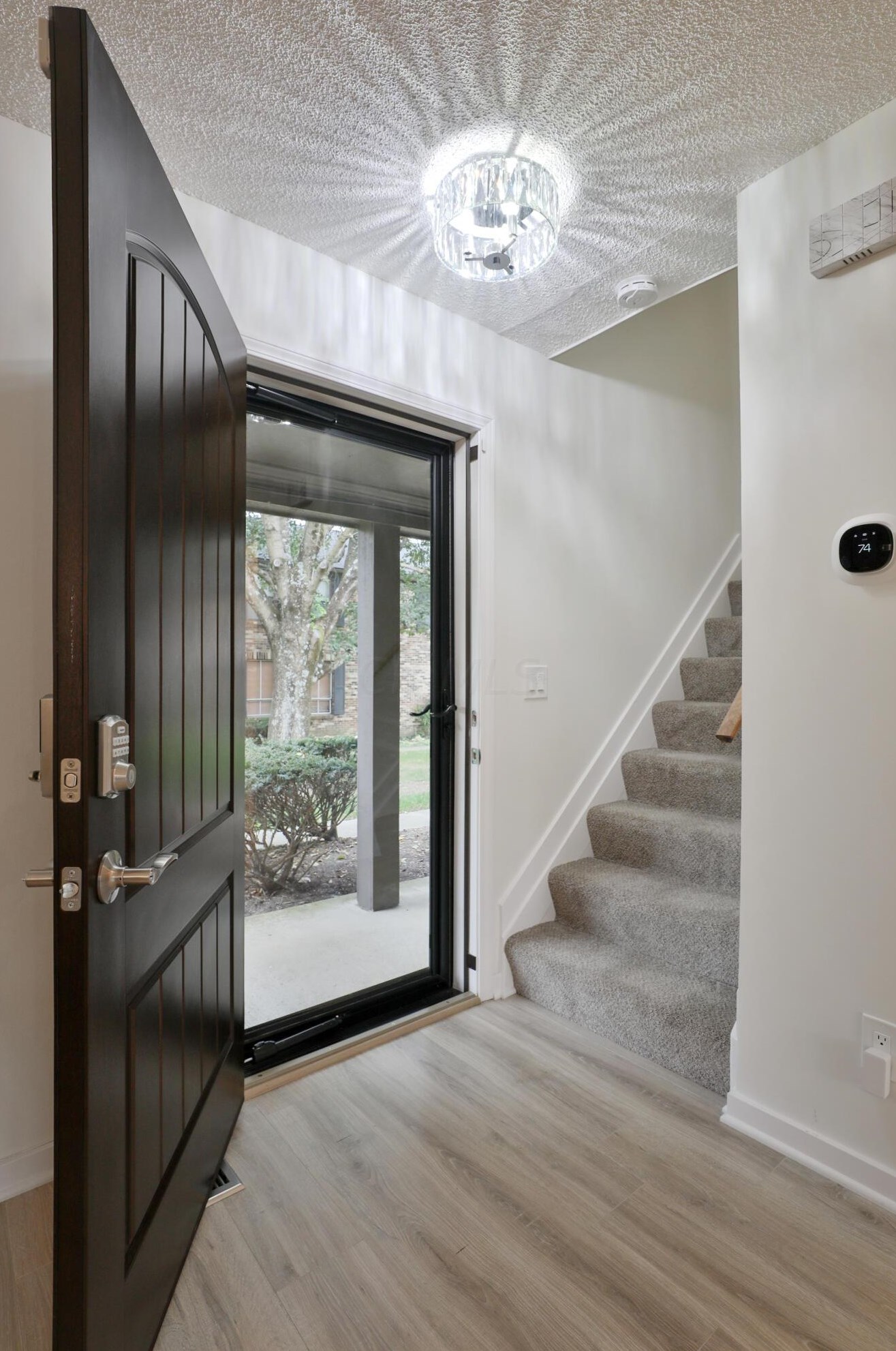 1590 Stephanie Ct, Columbus, OH 43232